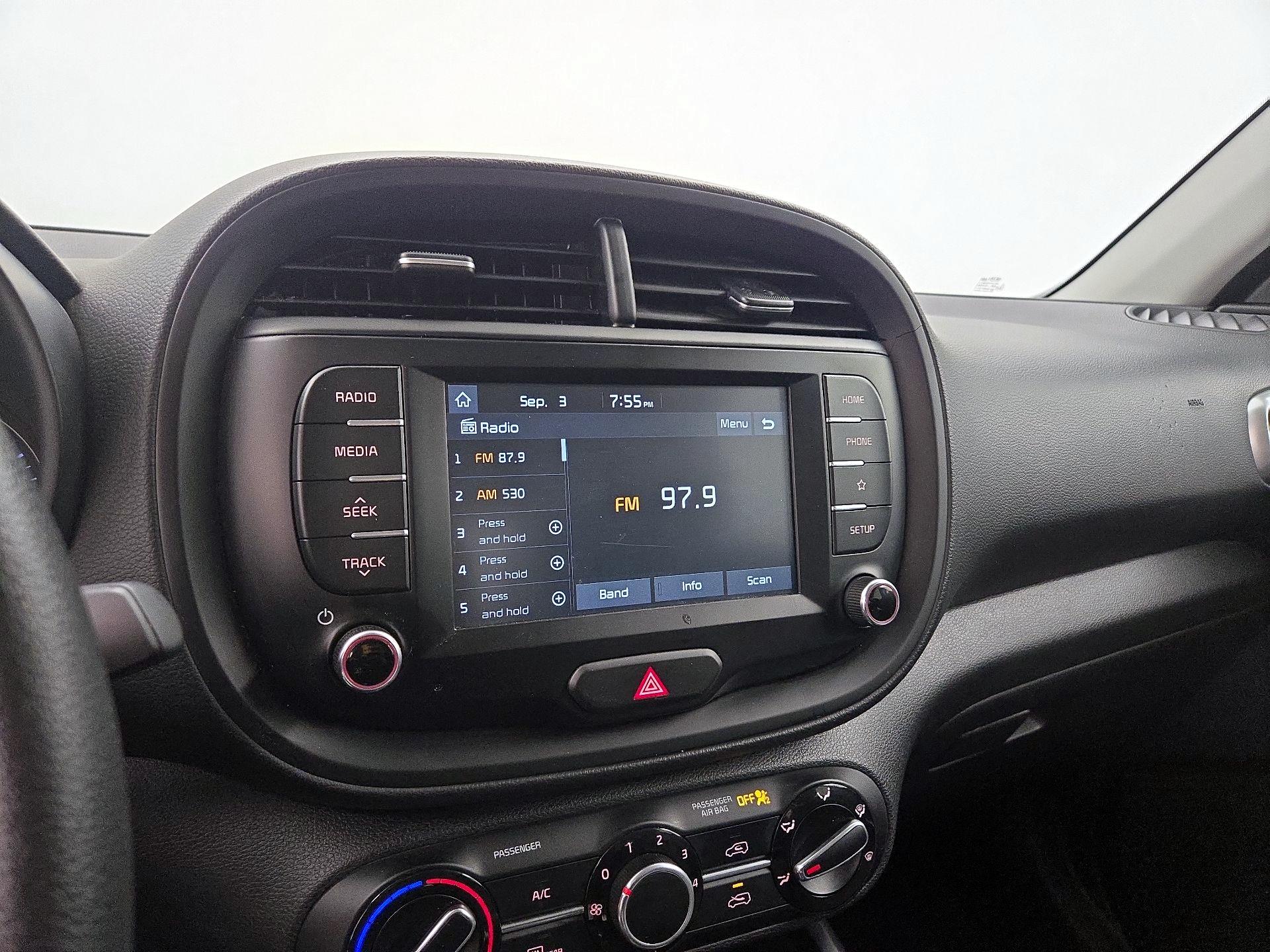 Thumbnail: 2020 Kia Soul - 15