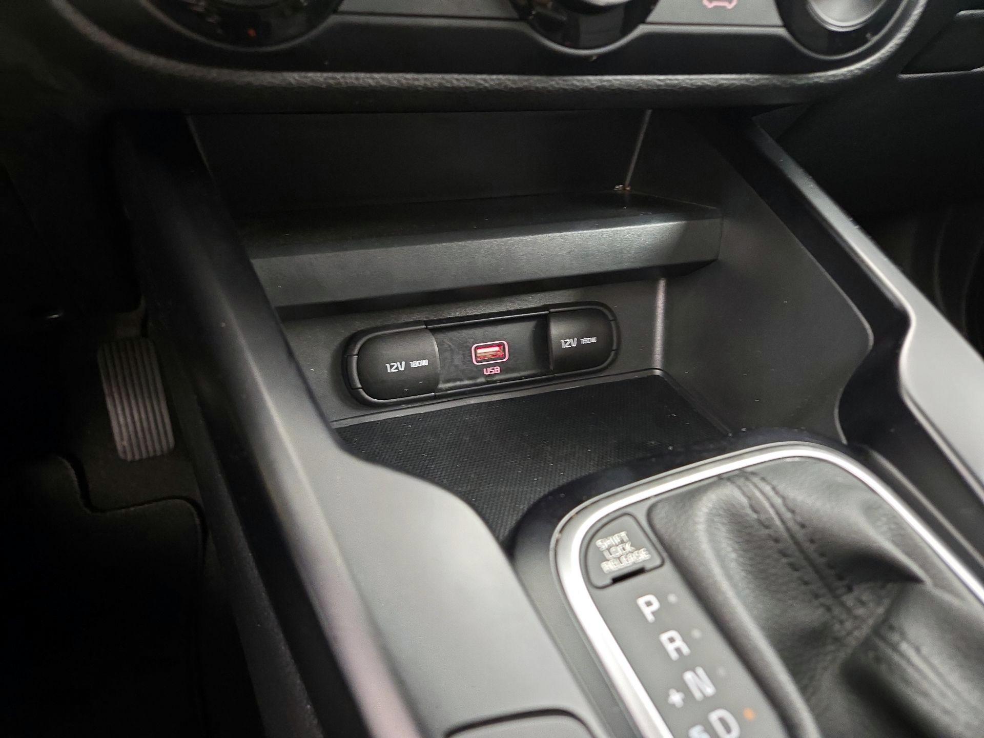 Thumbnail: 2020 Kia Soul - 18