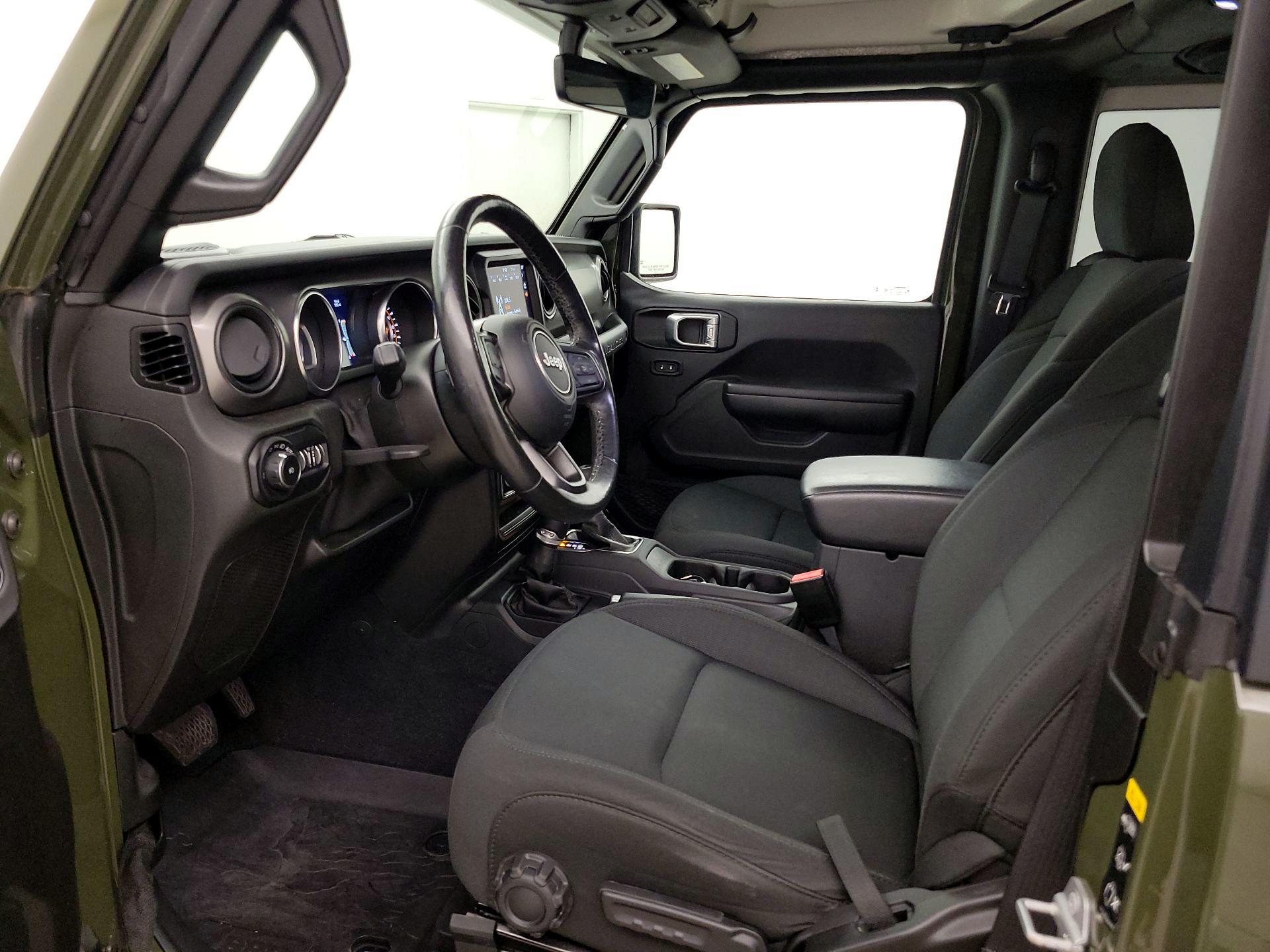 Thumbnail: 2021 Jeep Wrangler - 11
