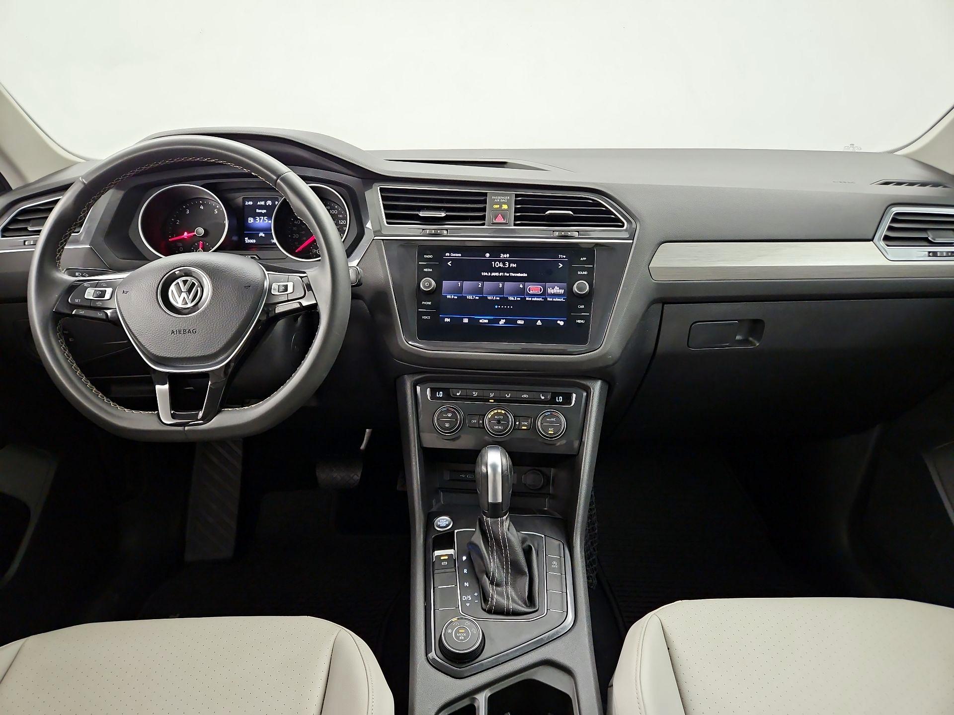 Thumbnail: 2021 Volkswagen Tiguan - 9