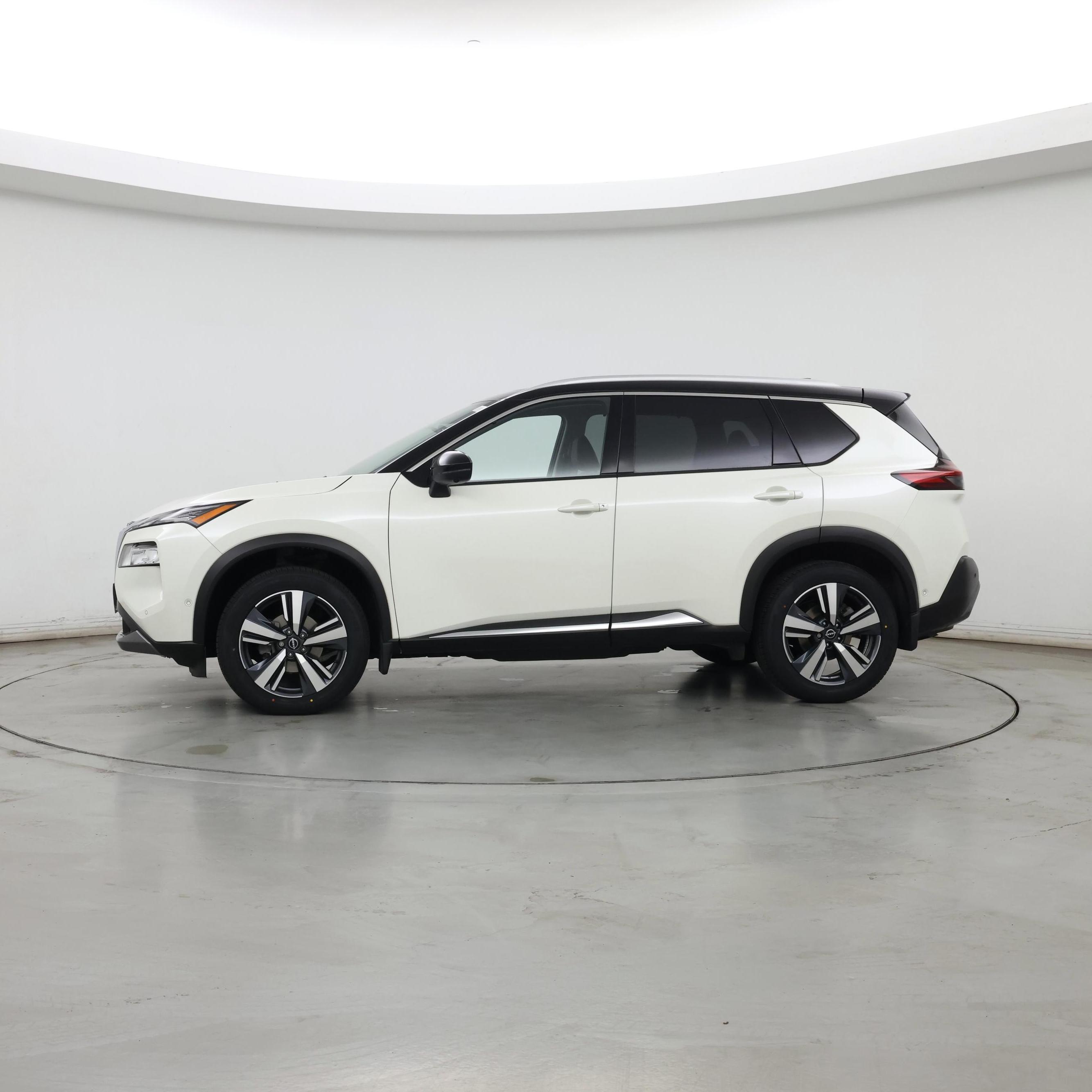 Thumbnail: 2023 Nissan Rogue - 3