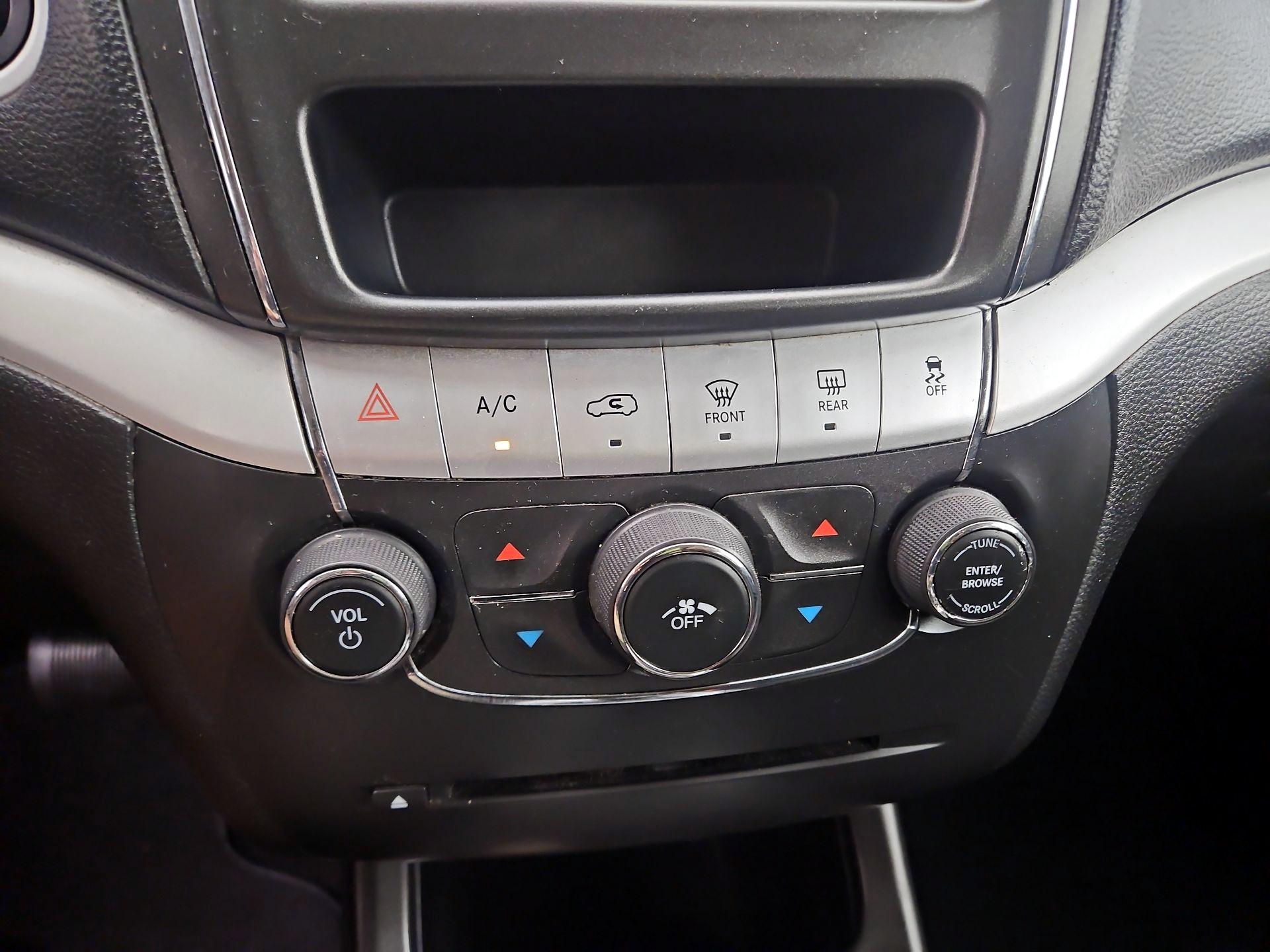 Thumbnail: 2020 Dodge Journey - 16