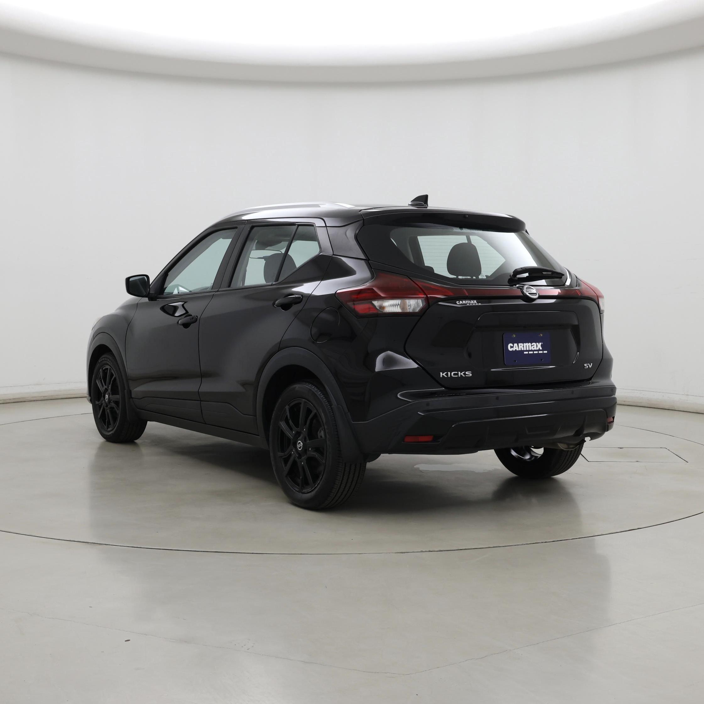 Thumbnail: 2021 Nissan Kicks - 2