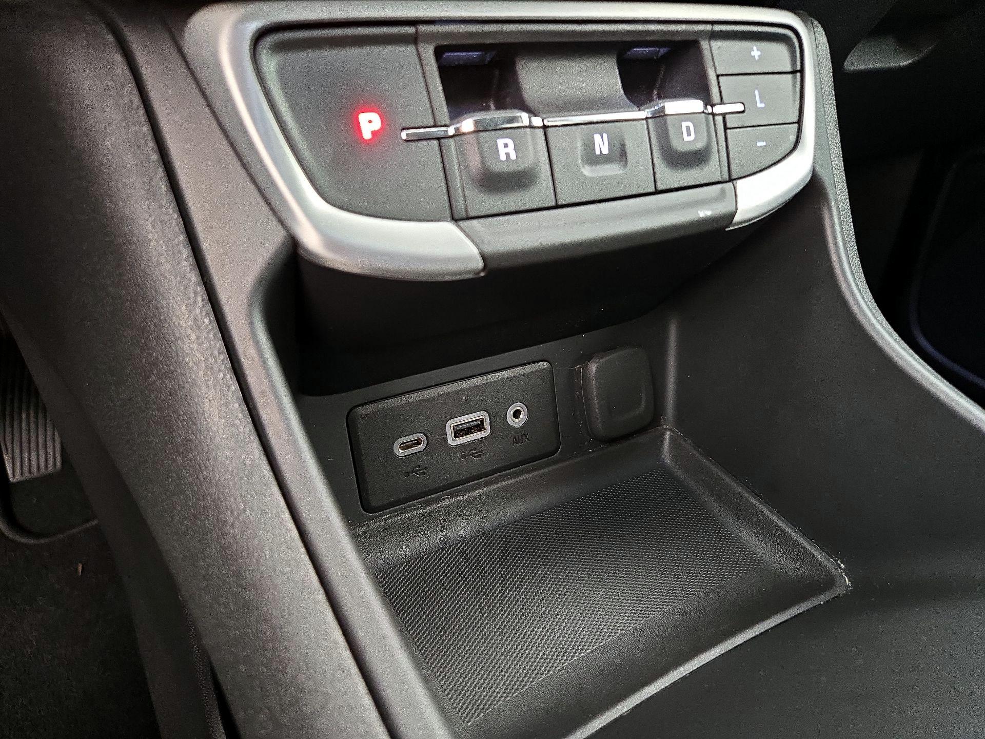 Thumbnail: 2022 GMC Terrain - 18