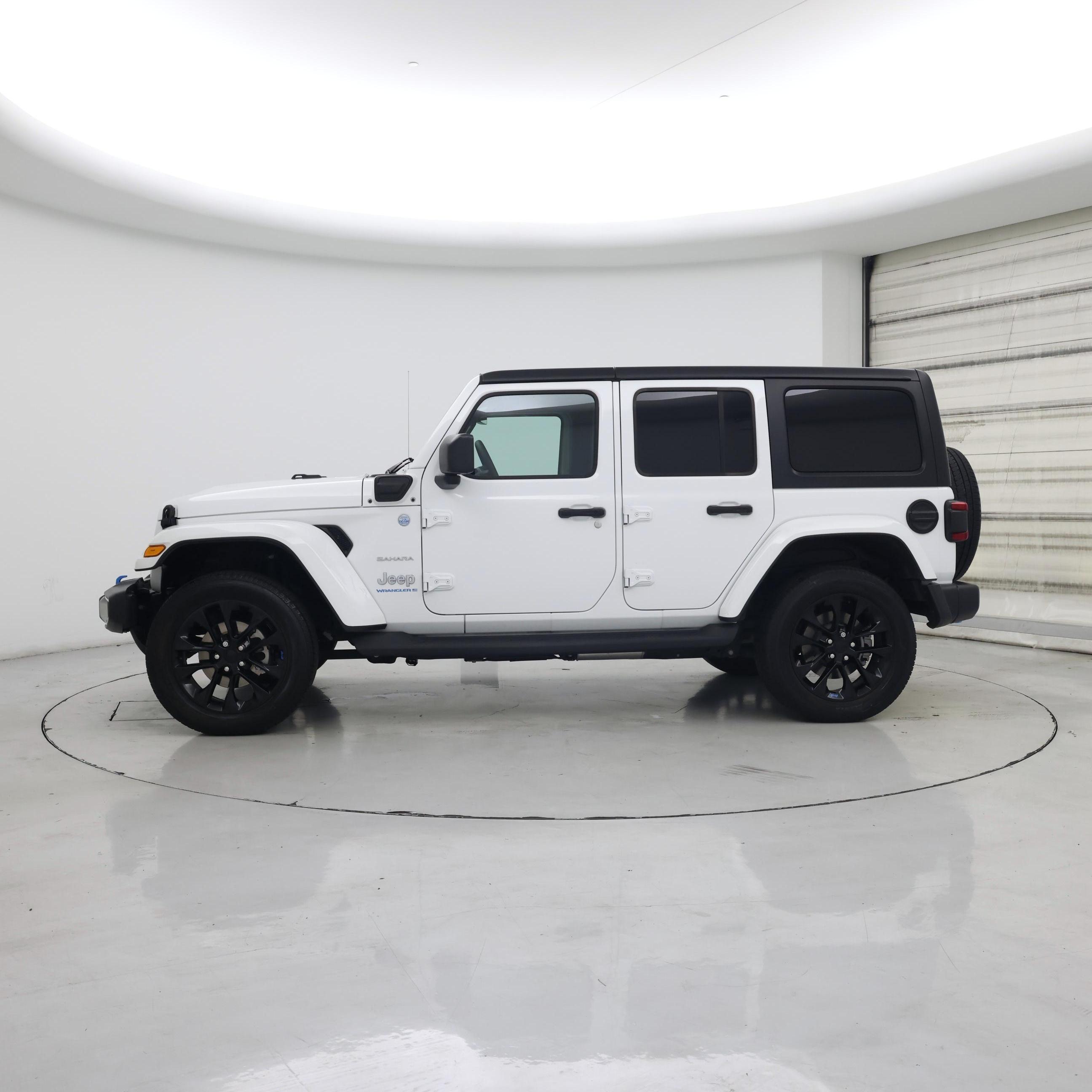 Thumbnail: 2023 Jeep Wrangler - 3