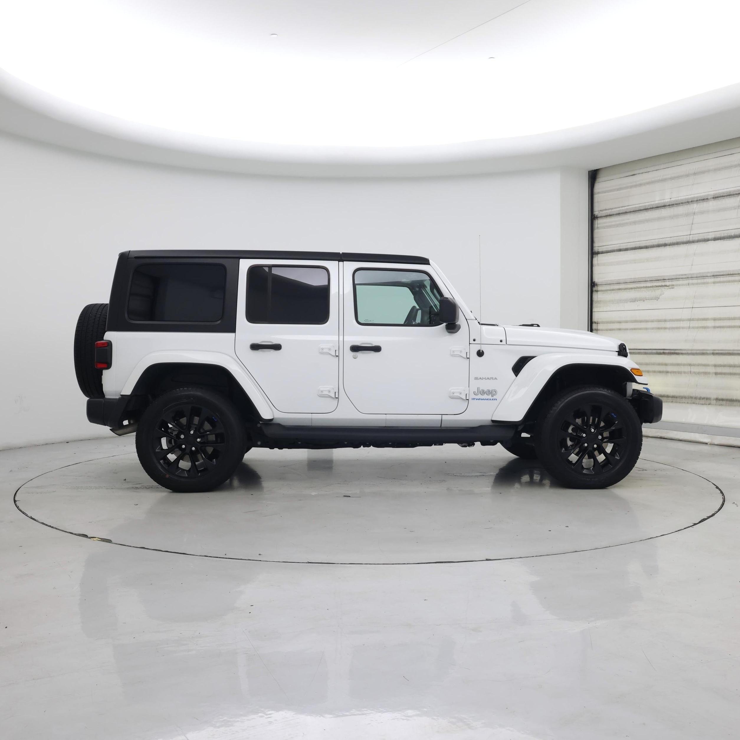 Thumbnail: 2023 Jeep Wrangler - 7