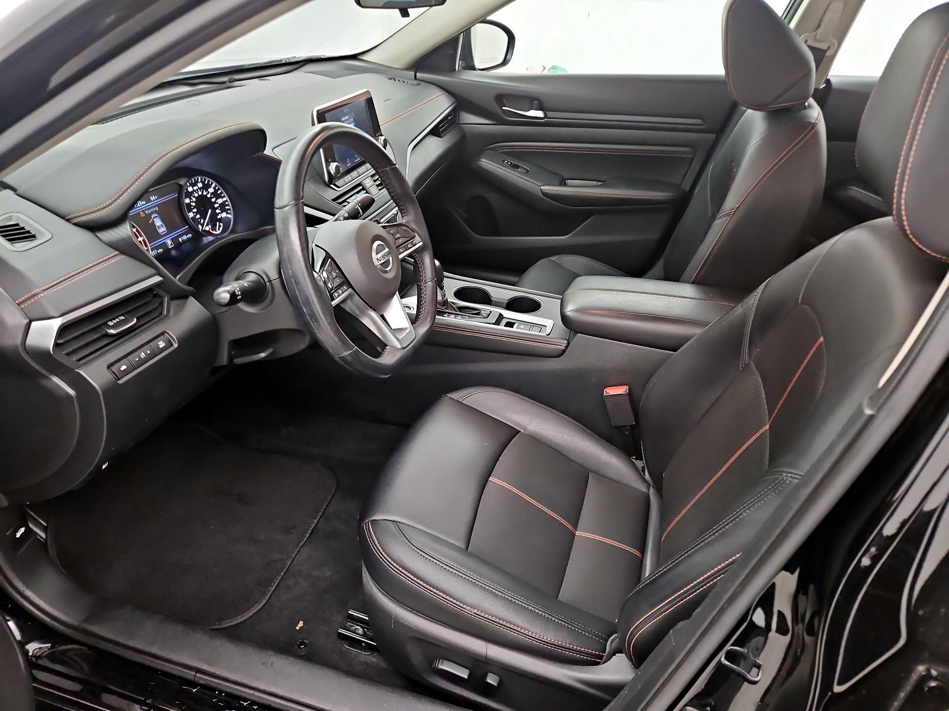 Thumbnail: 2020 Nissan Altima - 11