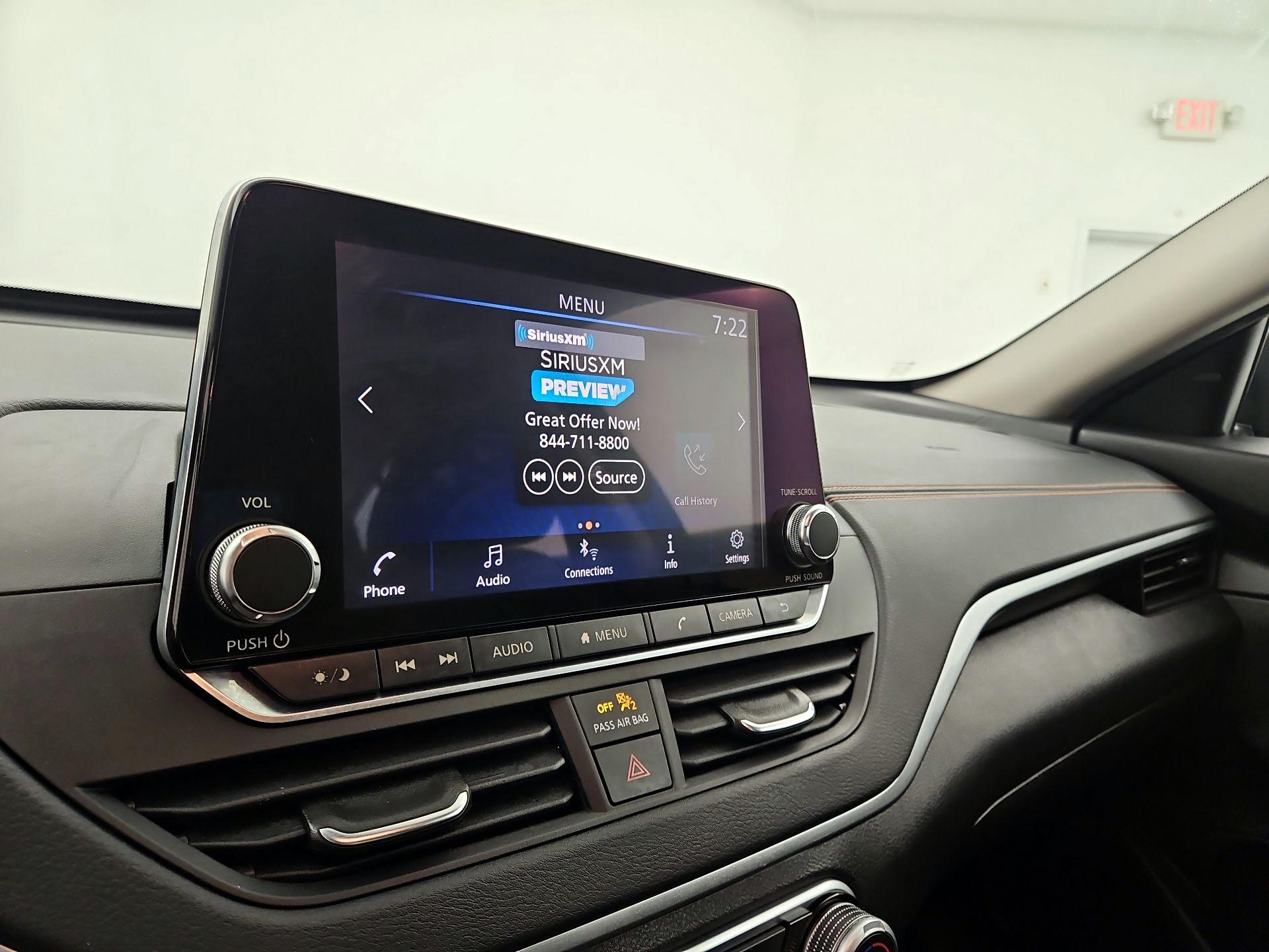 Thumbnail: 2020 Nissan Altima - 15
