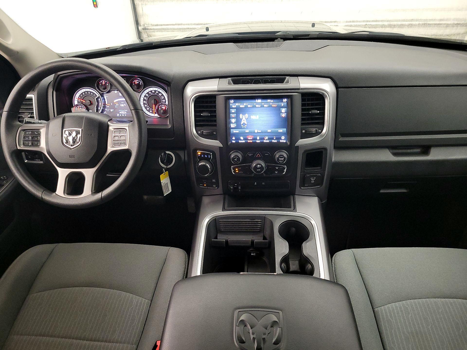 Thumbnail: 2023 RAM 1500 Classic - 9