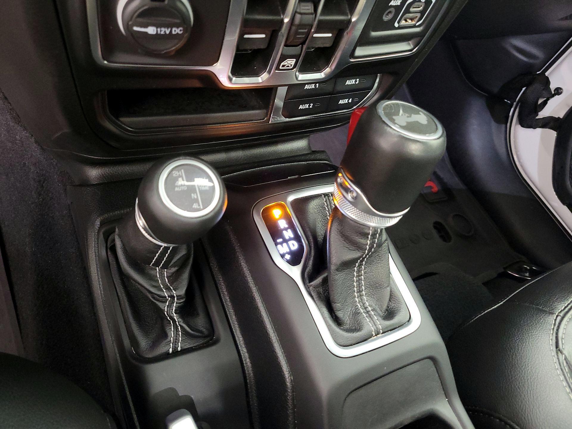 Thumbnail: 2021 Jeep Wrangler - 18