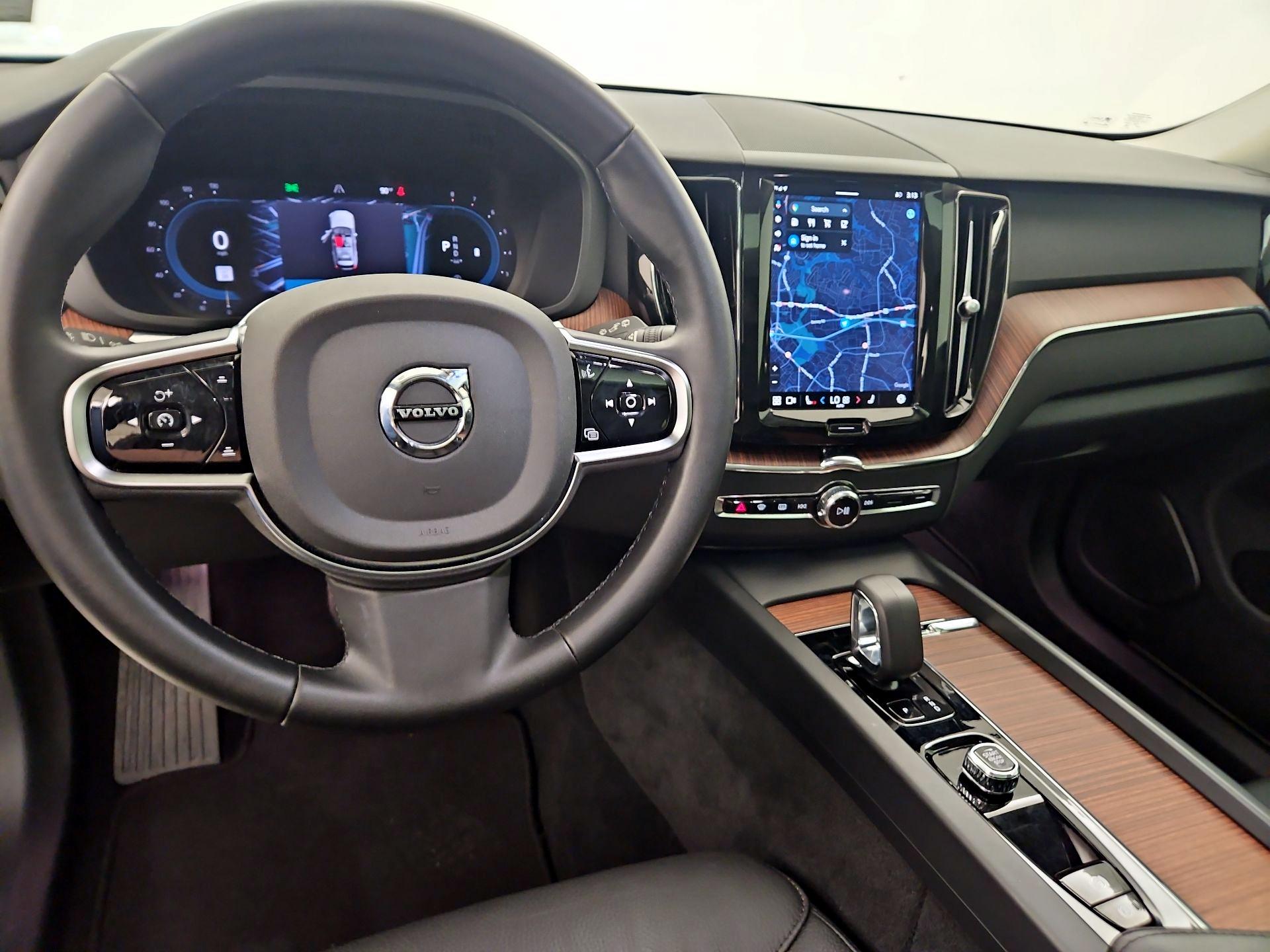 Thumbnail: 2024 Volvo XC60 - 9