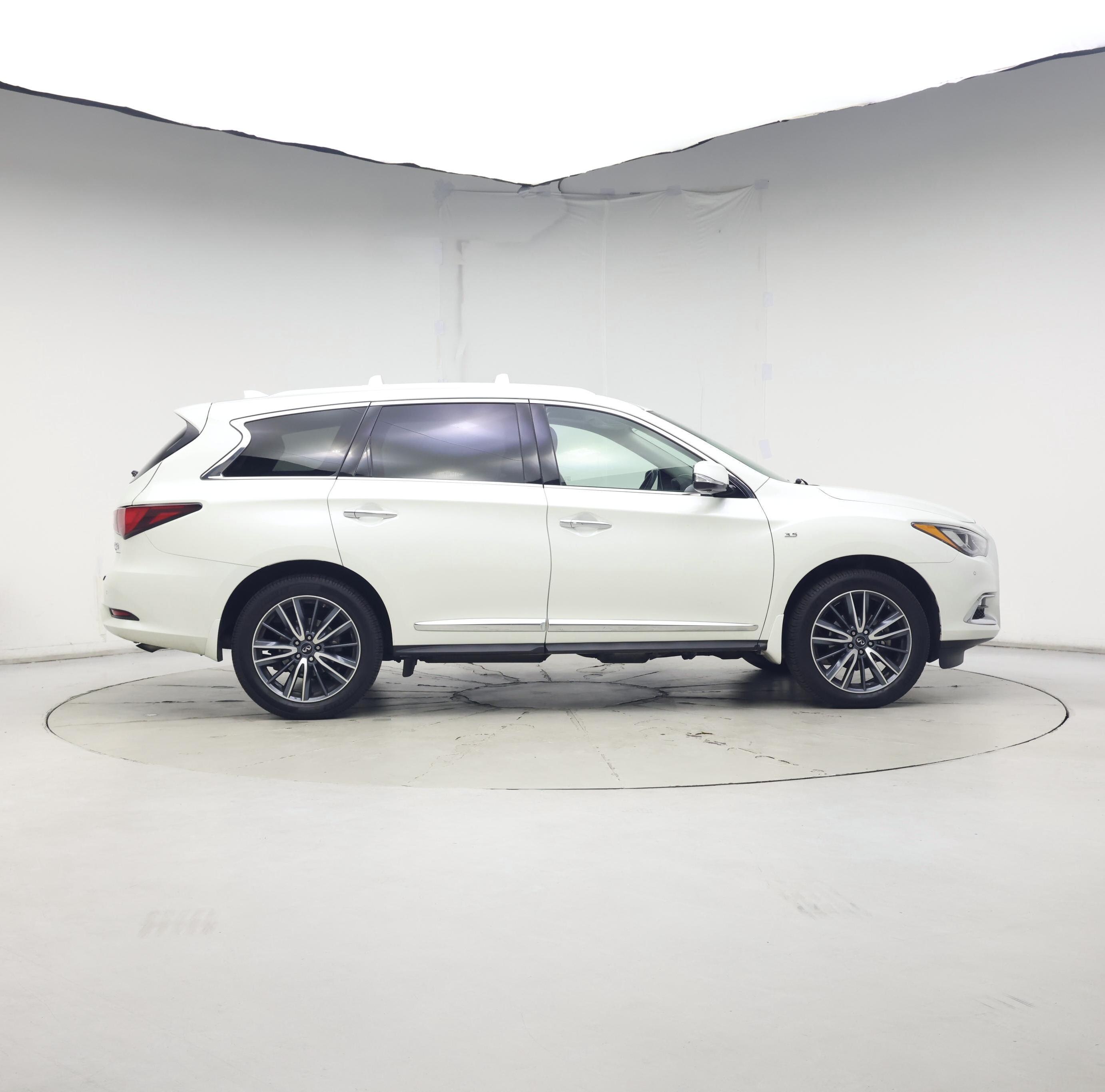 Thumbnail: 2019 INFINITI QX60 - 7