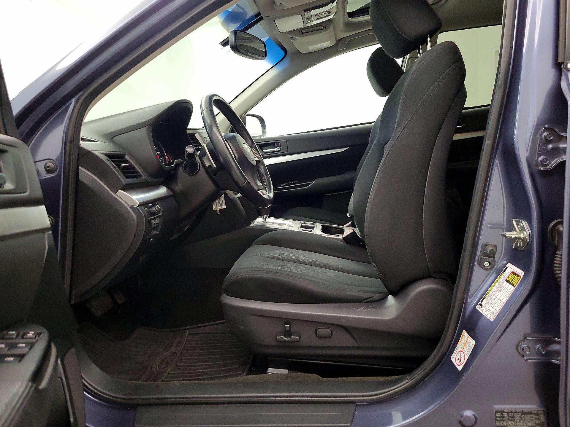 Thumbnail: 2014 Subaru Outback - 11