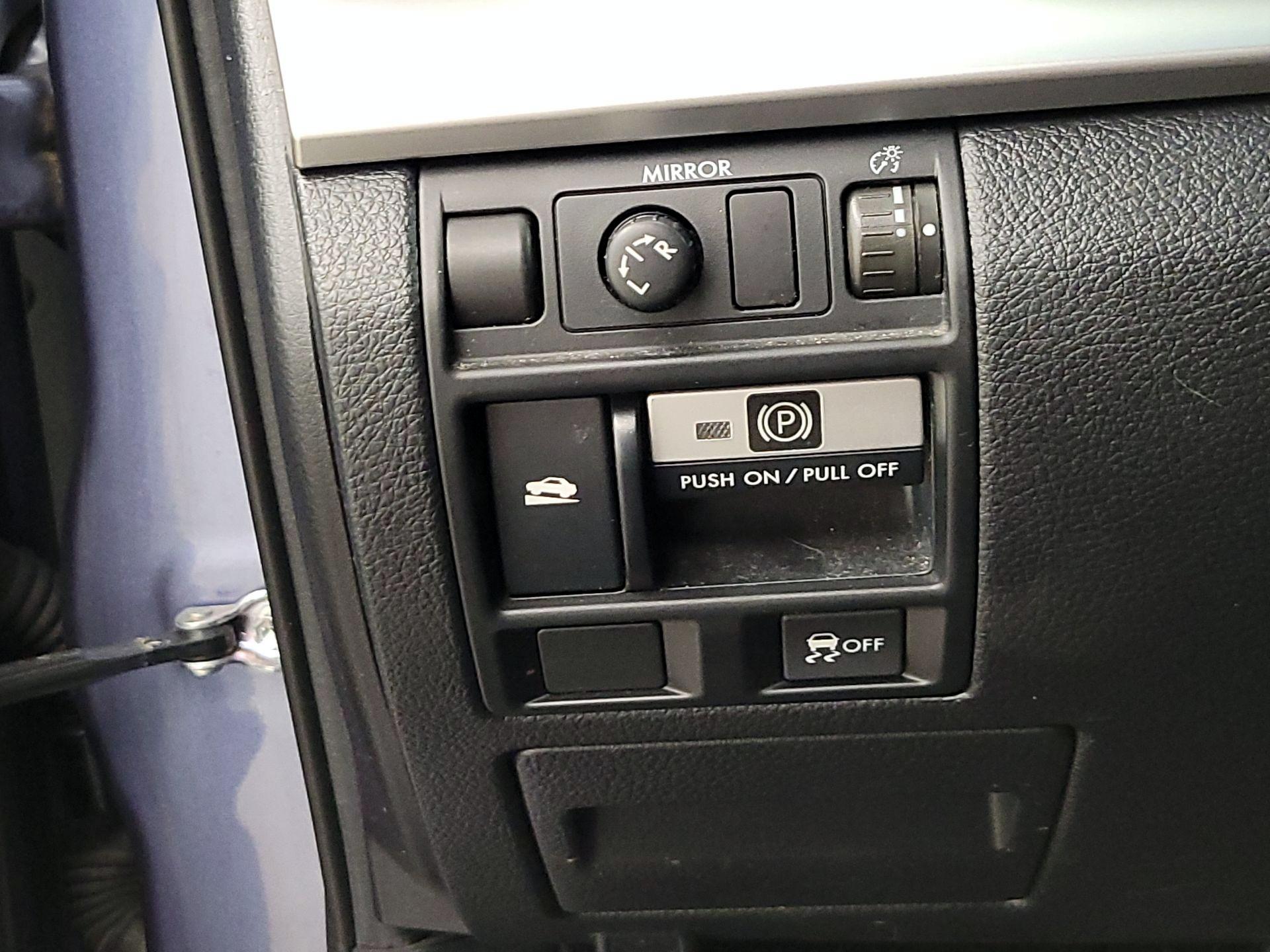 Thumbnail: 2014 Subaru Outback - 13