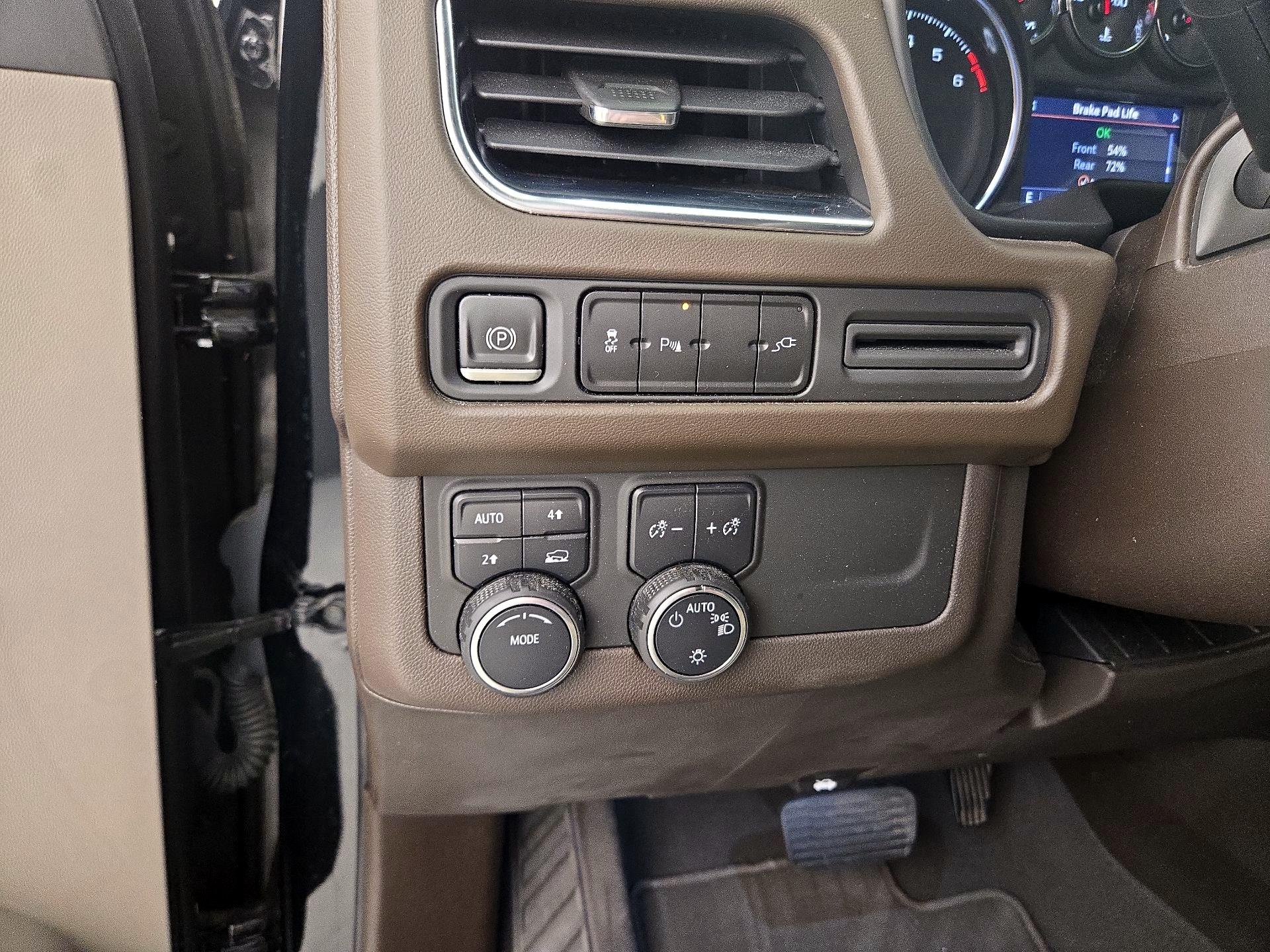 Thumbnail: 2021 Chevrolet Suburban - 13