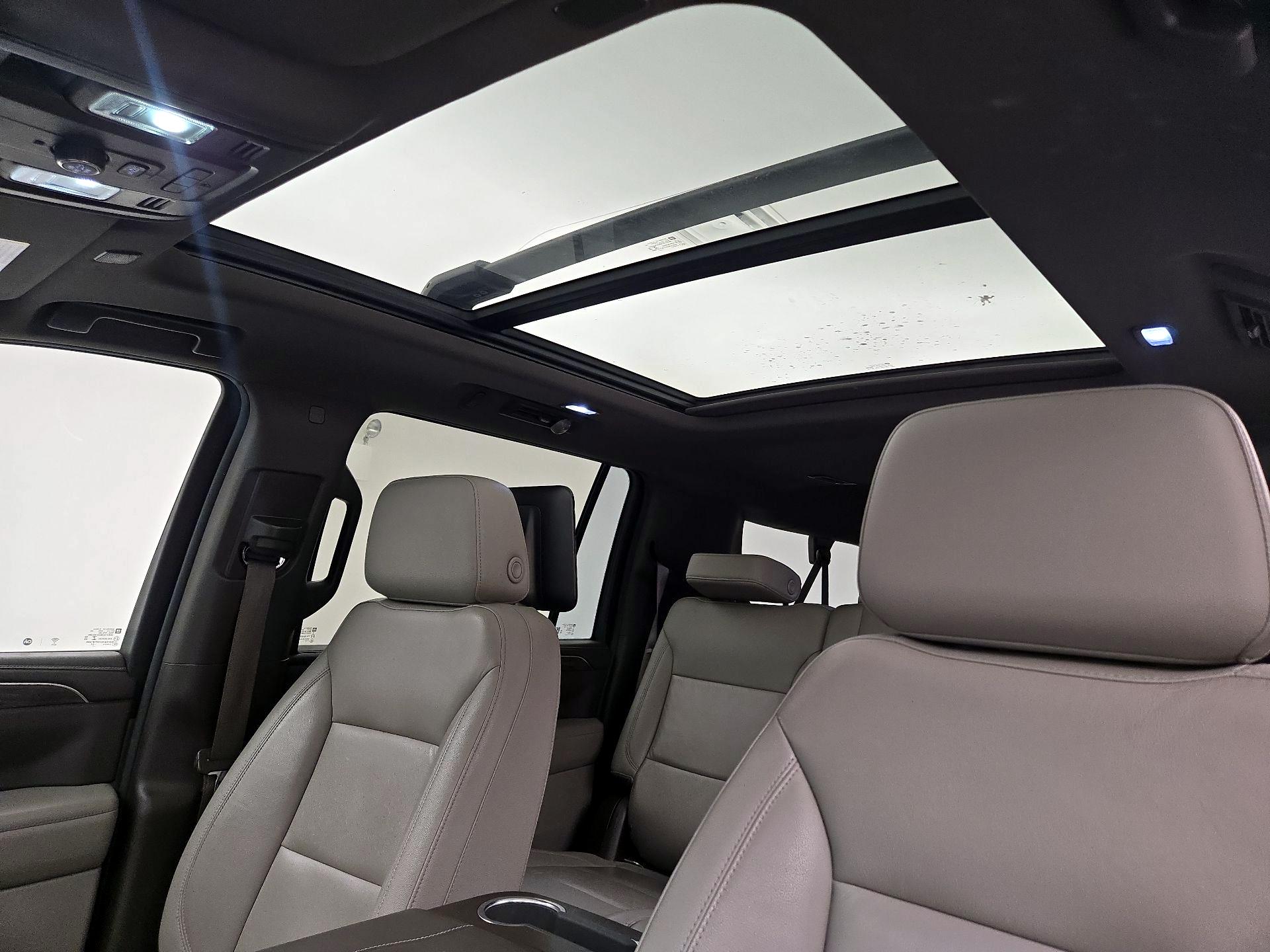 Thumbnail: 2021 Chevrolet Suburban - 20