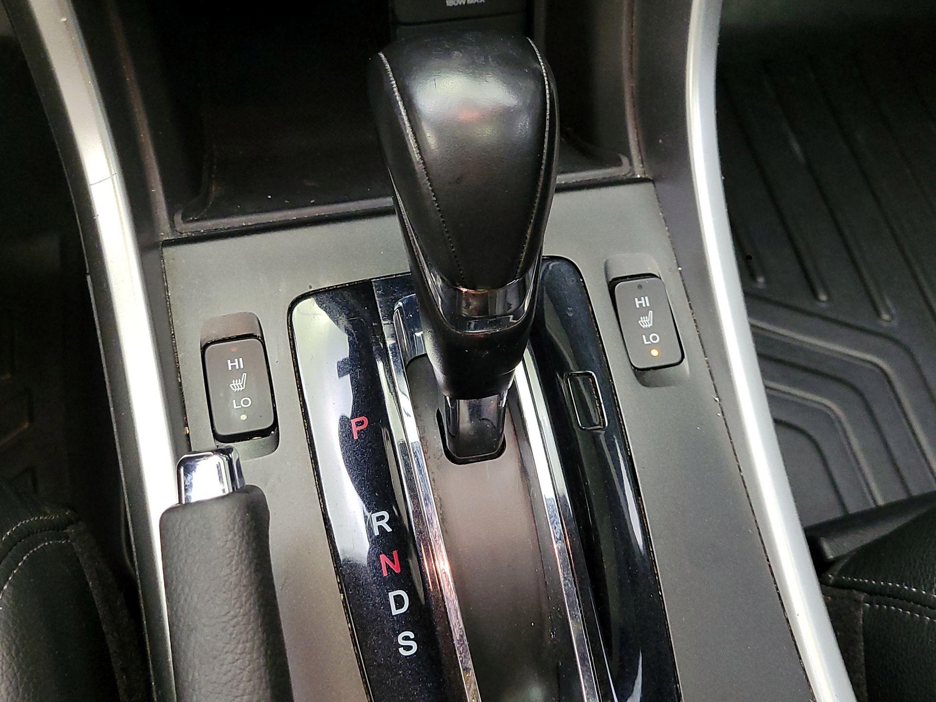 Thumbnail: 2014 Honda Accord - 17