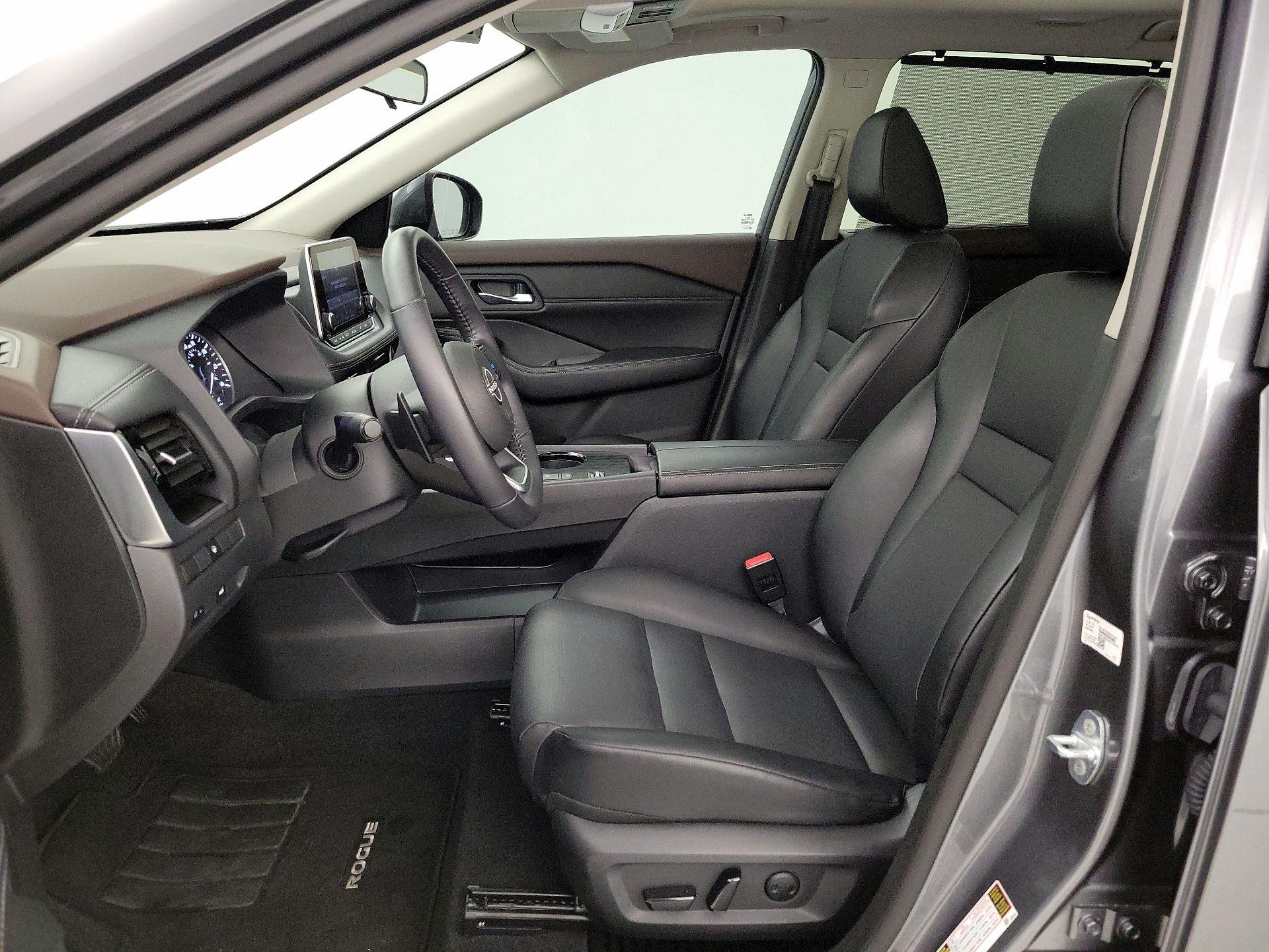 Thumbnail: 2022 Nissan Rogue - 11