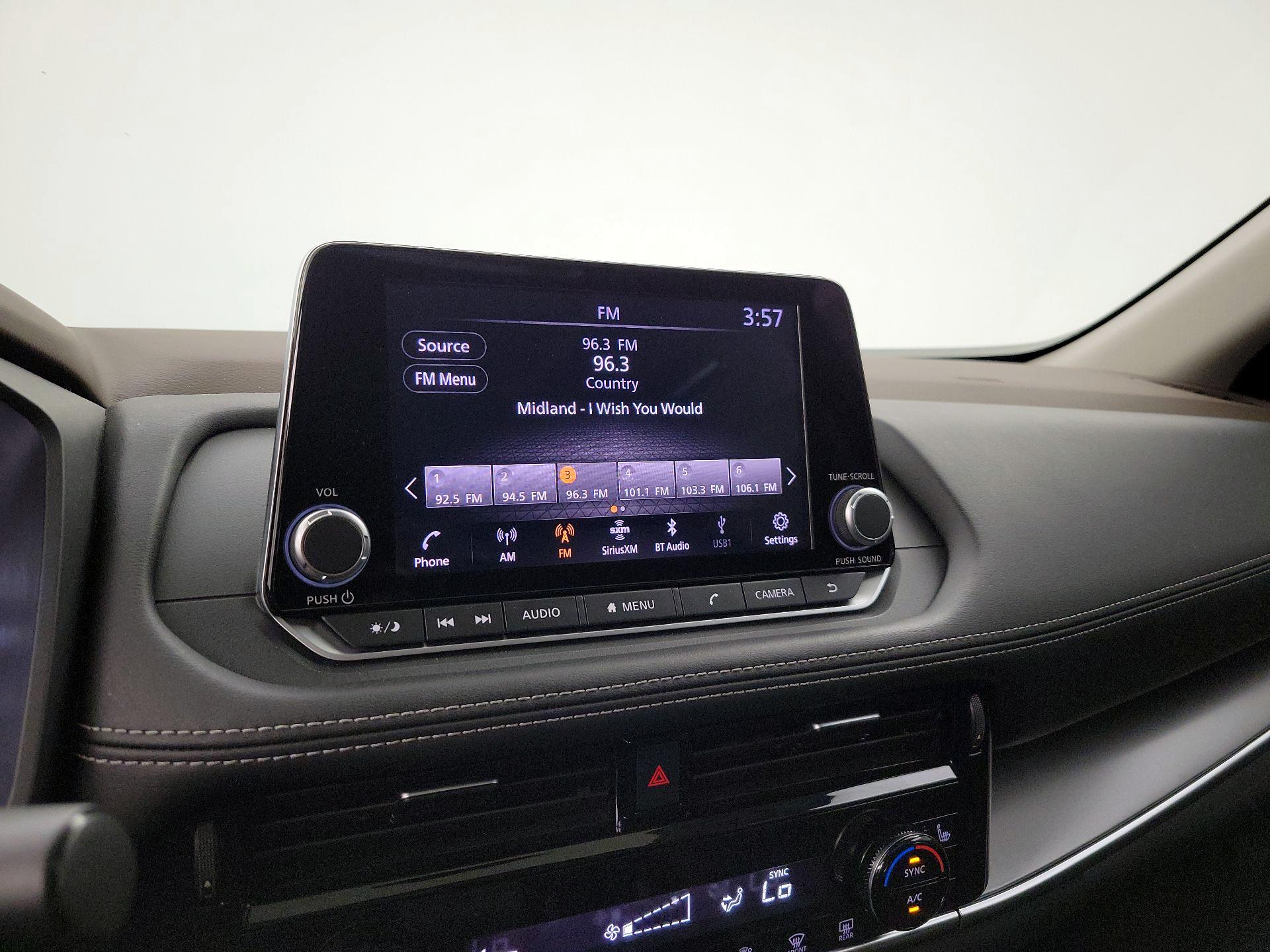 Thumbnail: 2022 Nissan Rogue - 15