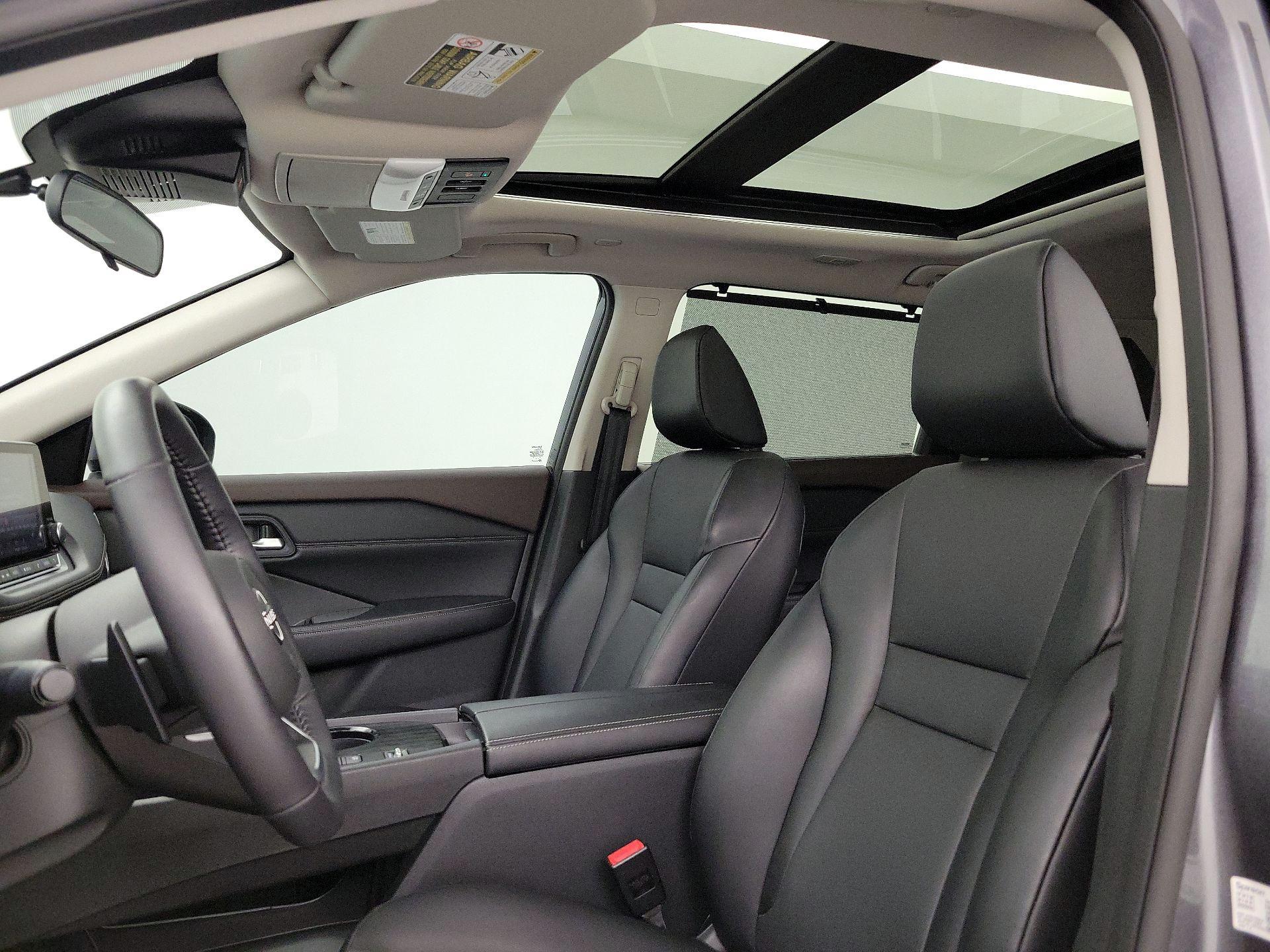 Thumbnail: 2022 Nissan Rogue - 18