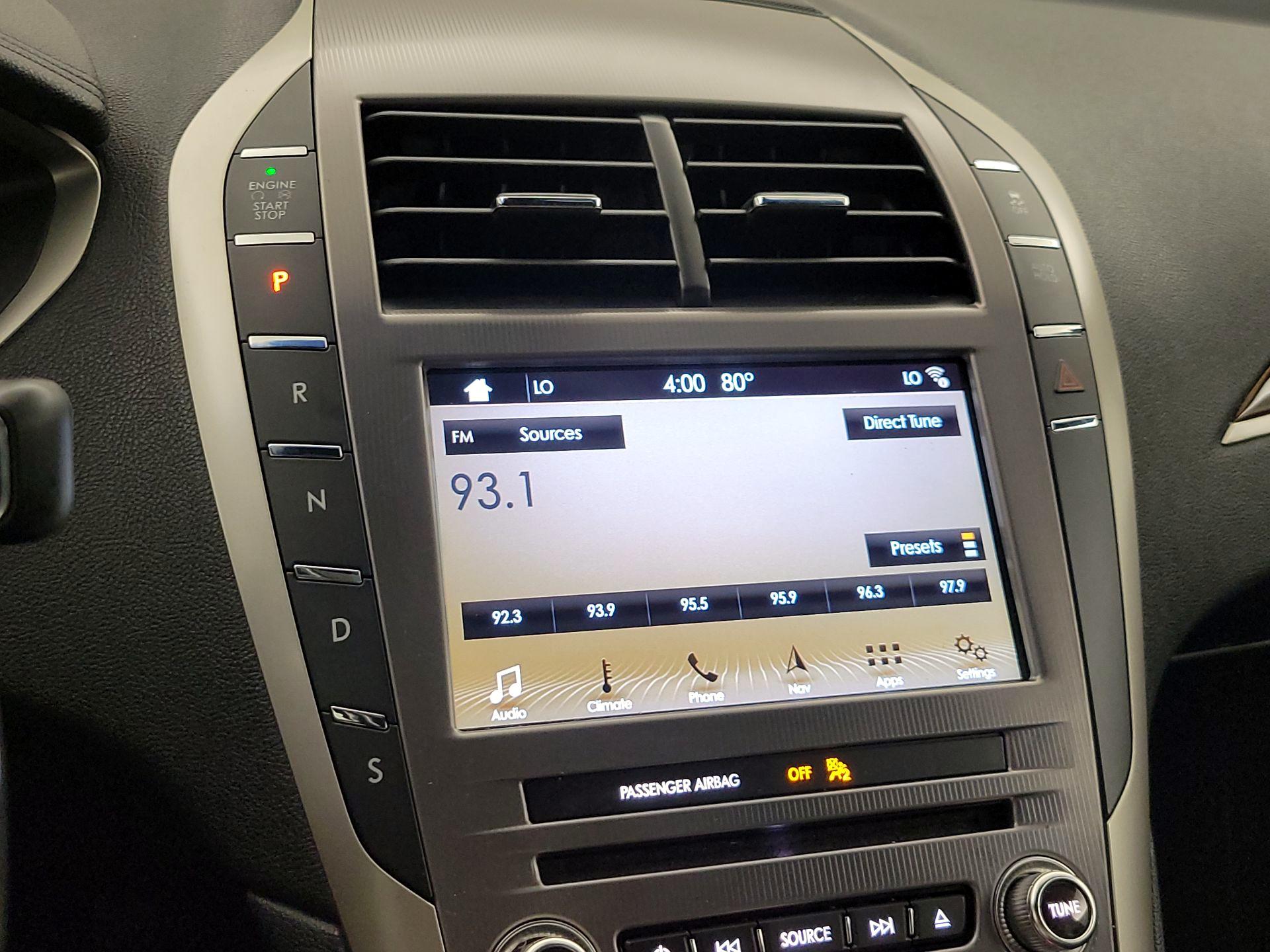 Thumbnail: 2017 Lincoln MKZ - 16