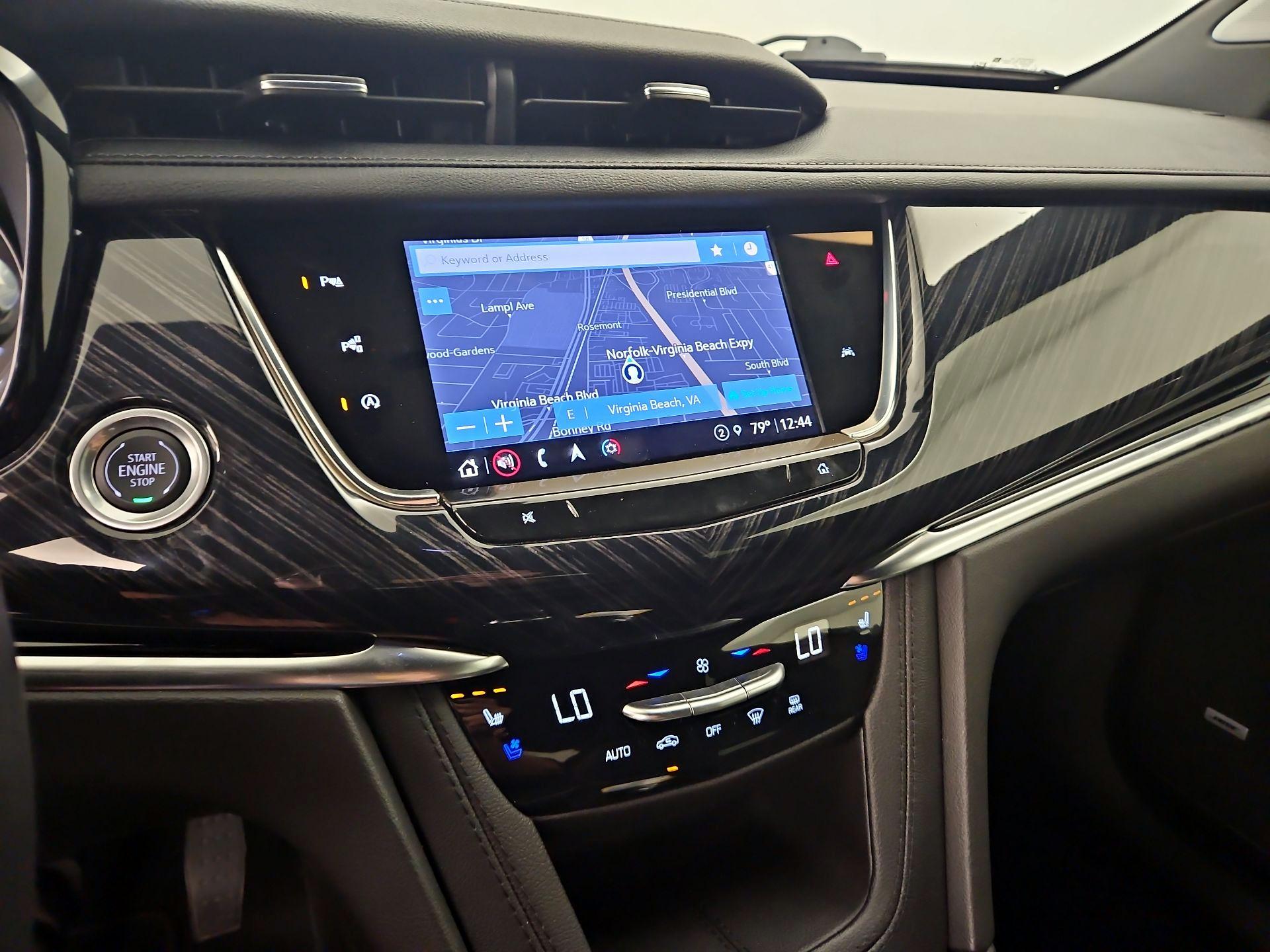 Thumbnail: 2024 Cadillac XT6 - 14