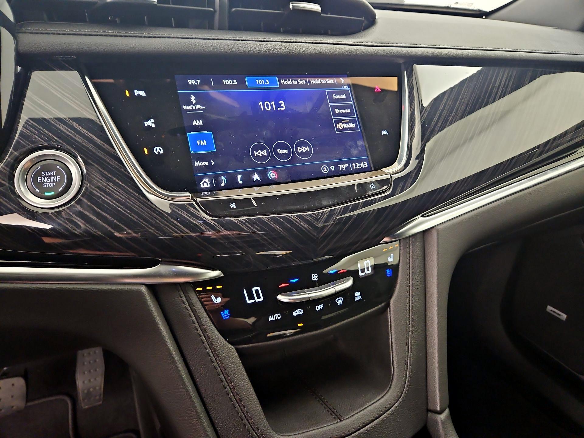 Thumbnail: 2024 Cadillac XT6 - 16