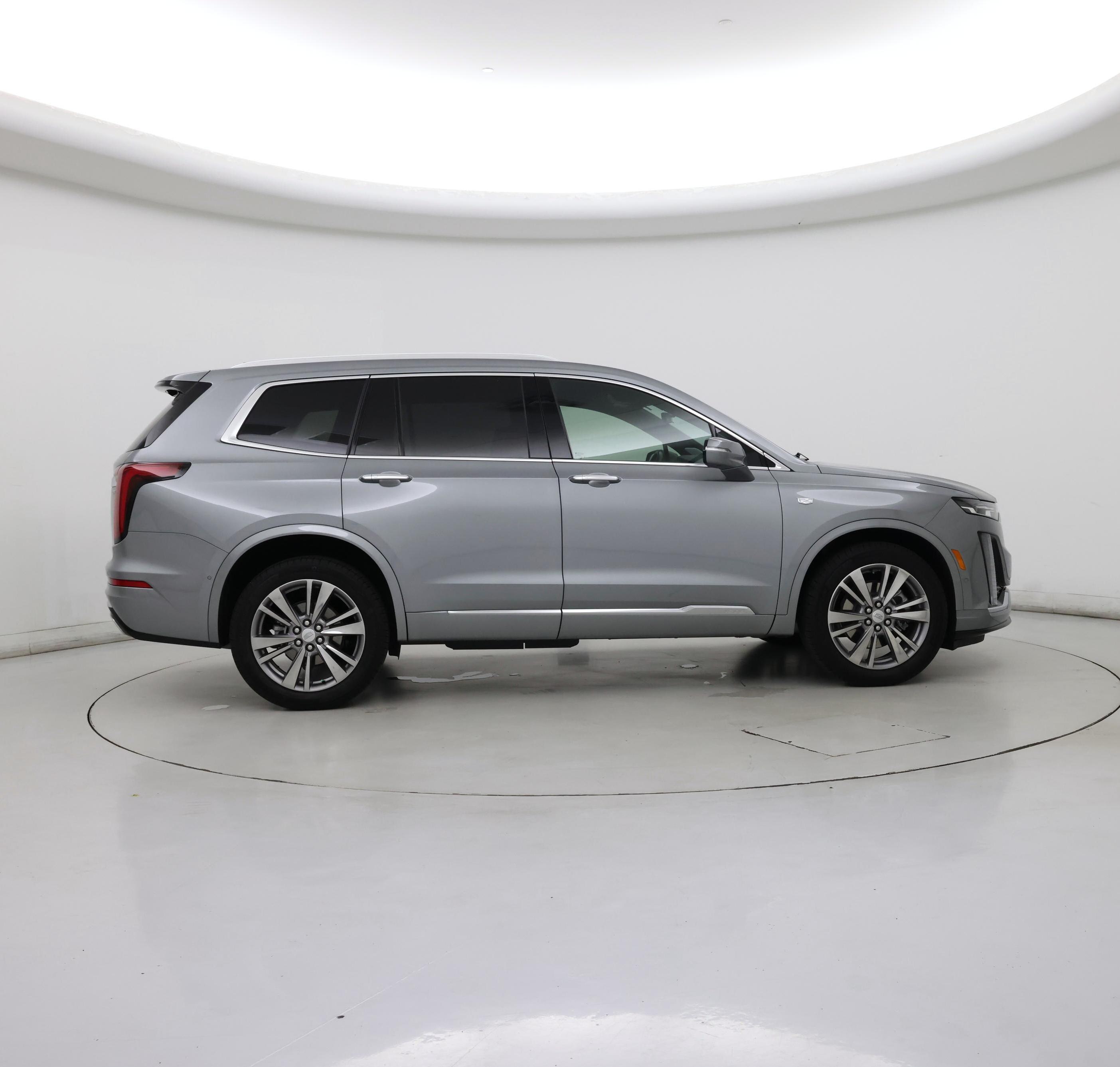 Thumbnail: 2024 Cadillac XT6 - 7