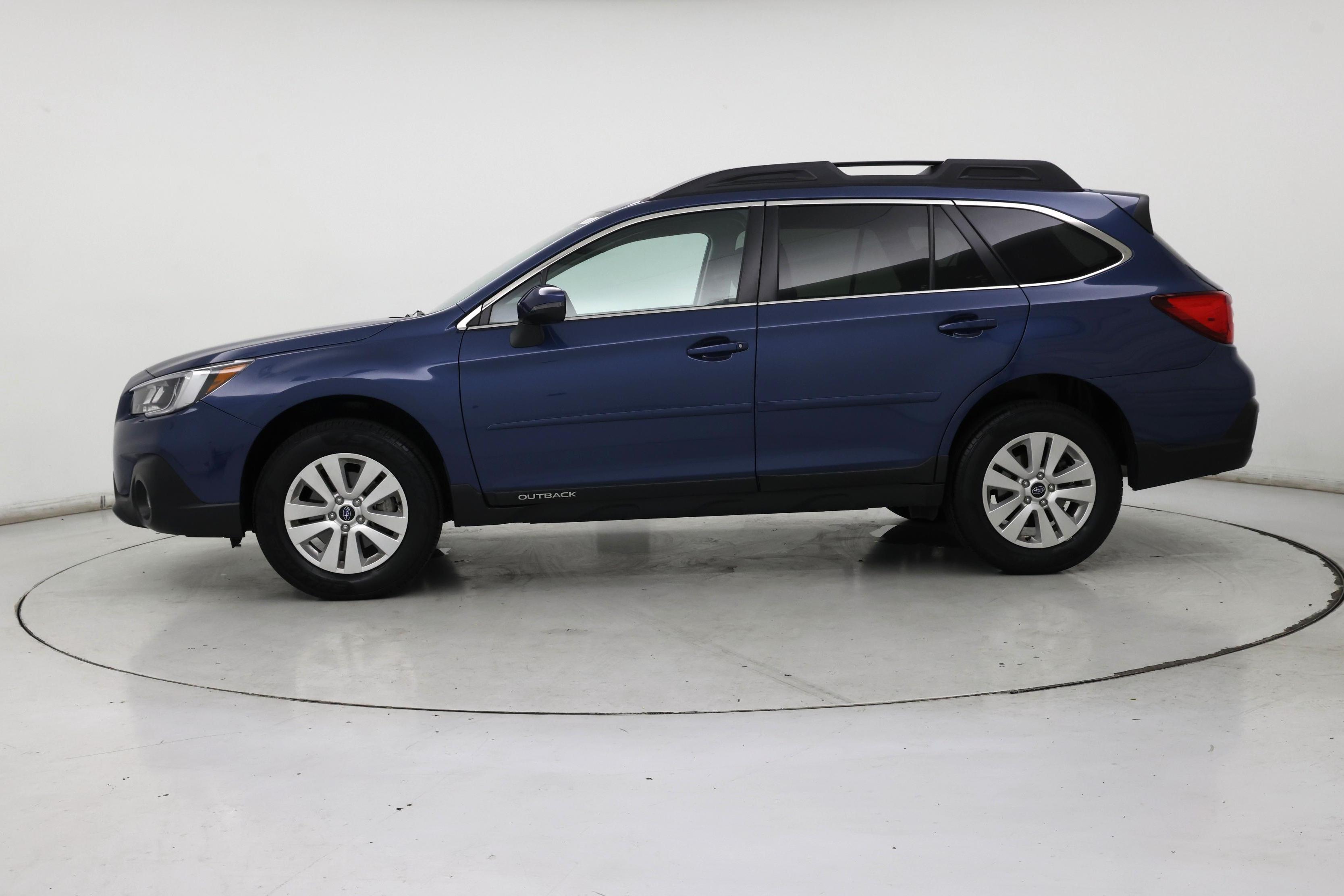 Thumbnail: 2019 Subaru Outback - 3