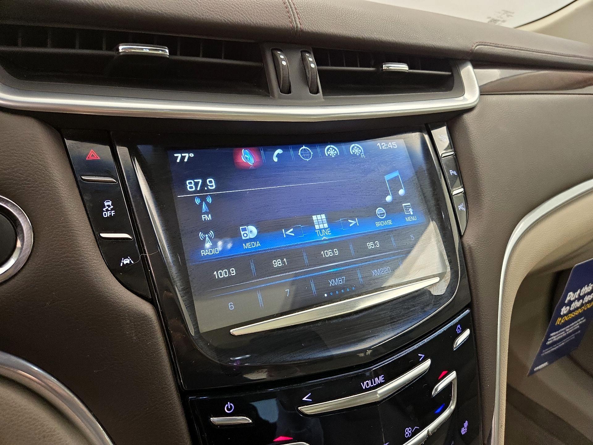 Thumbnail: 2017 Cadillac XTS - 16
