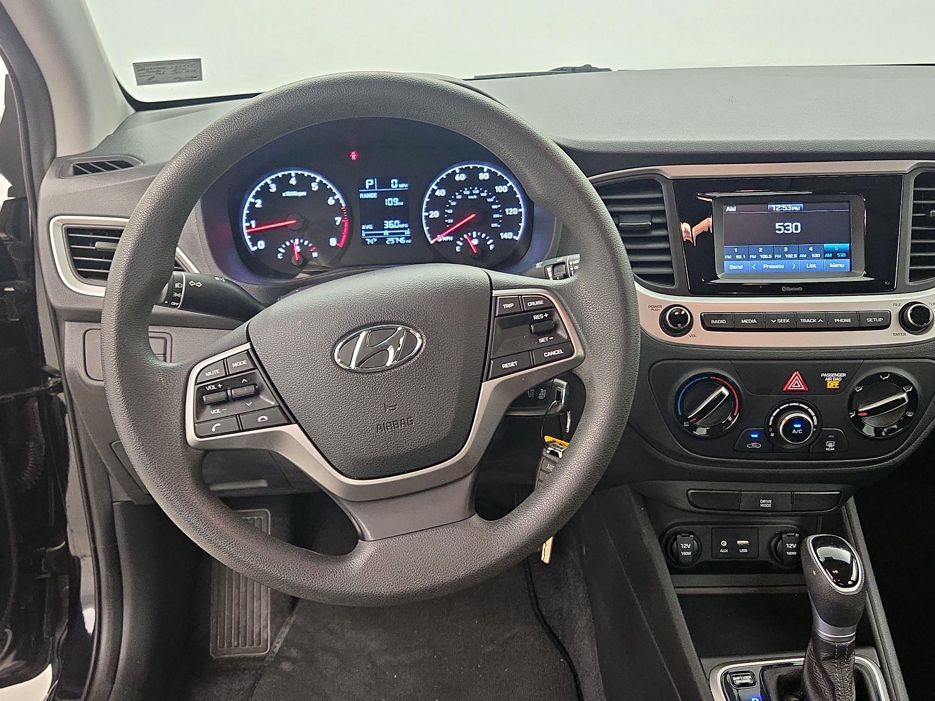 Thumbnail: 2021 Hyundai Accent - 10