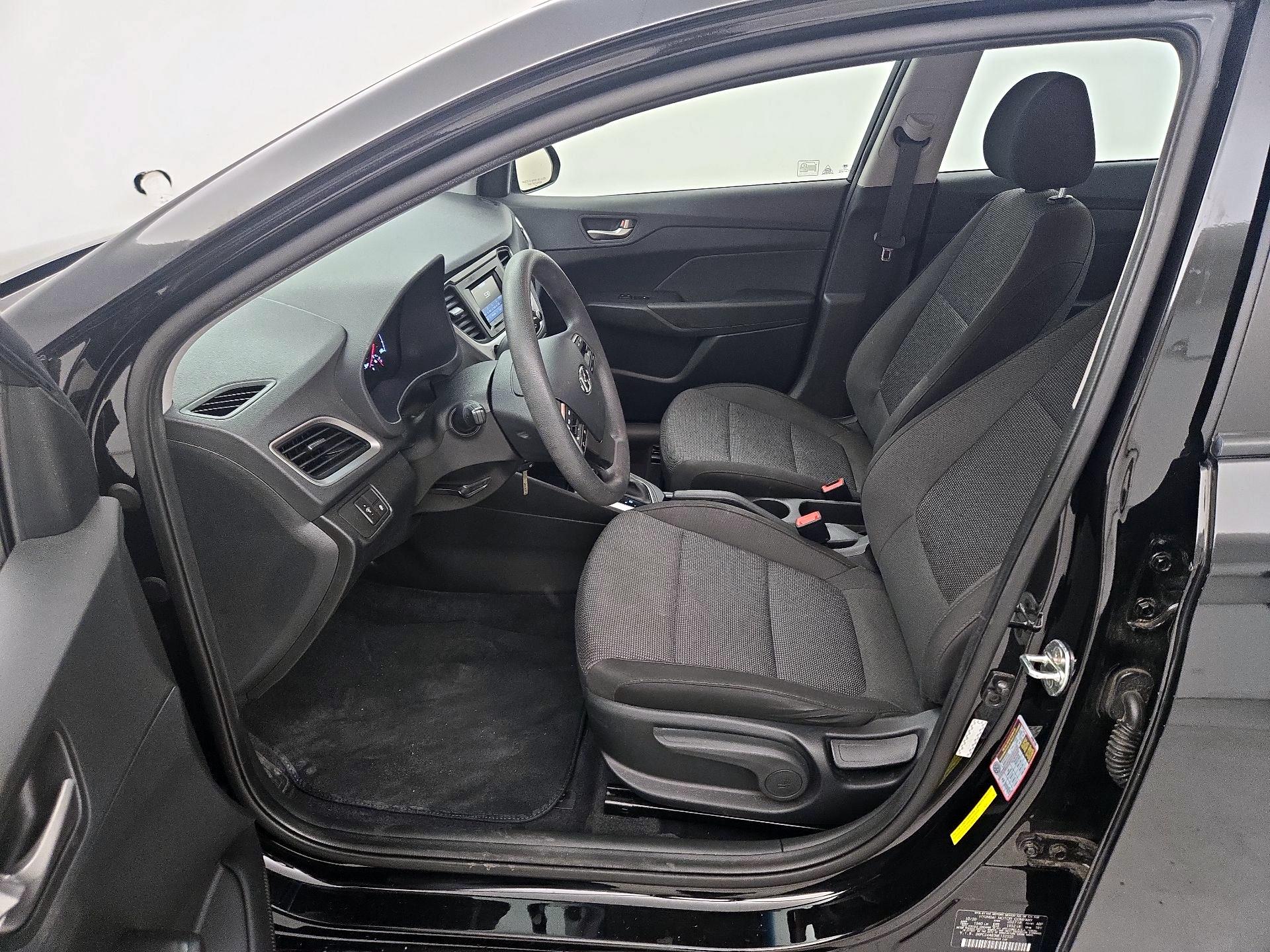 Thumbnail: 2021 Hyundai Accent - 11