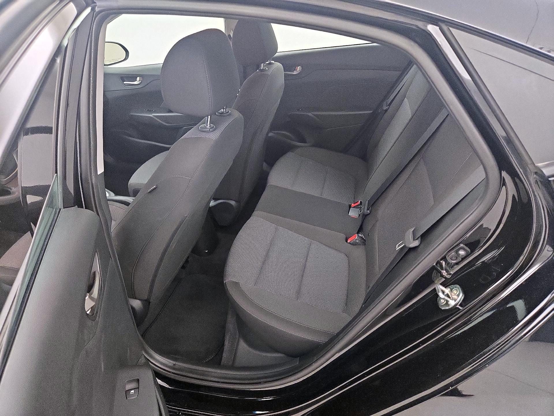 Thumbnail: 2021 Hyundai Accent - 19