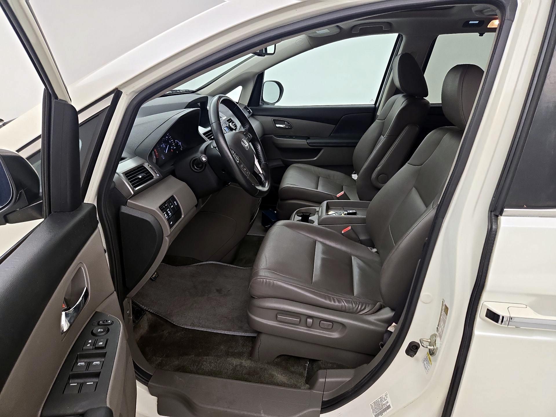 Thumbnail: 2016 Honda Odyssey - 11