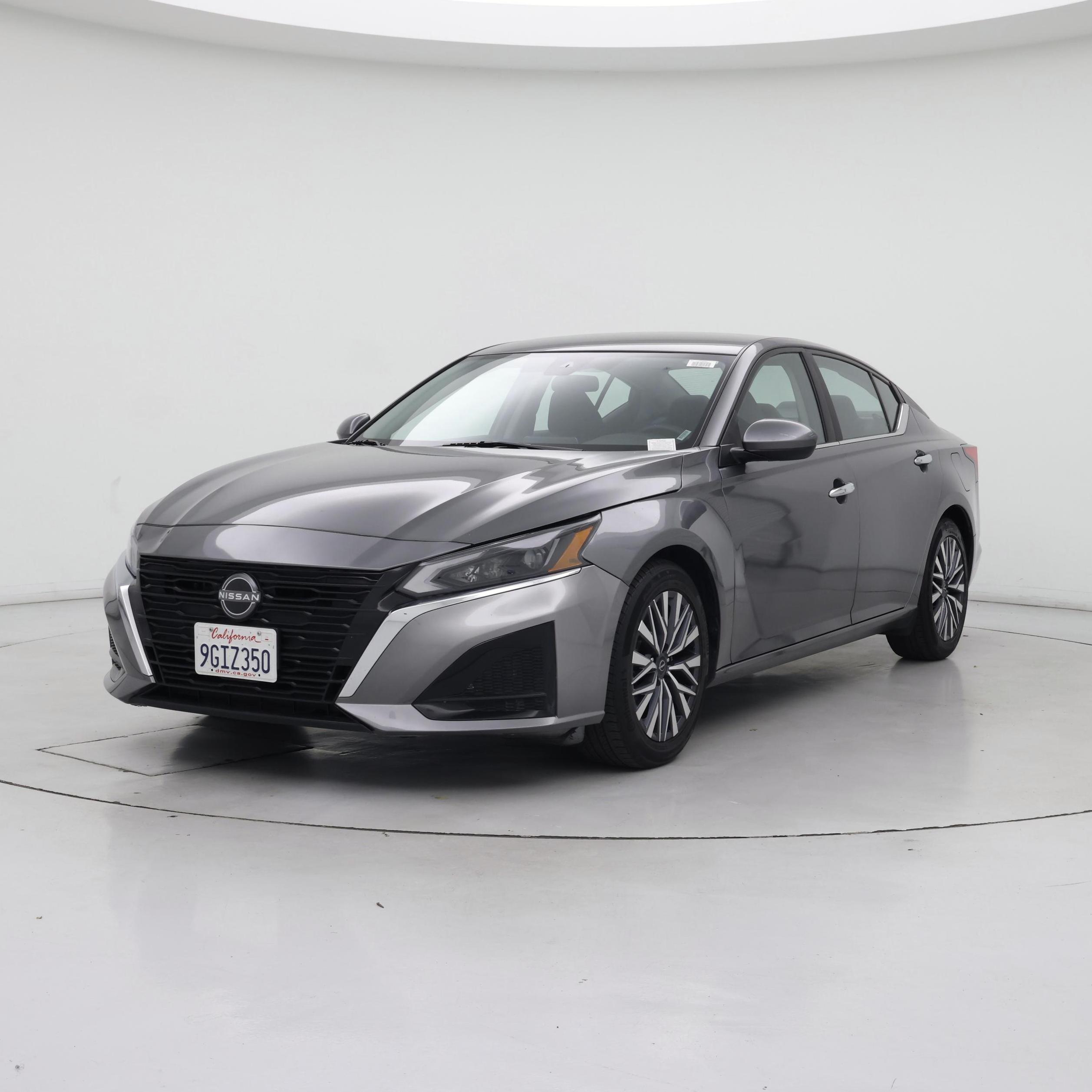 Thumbnail: 2023 Nissan Altima - 4