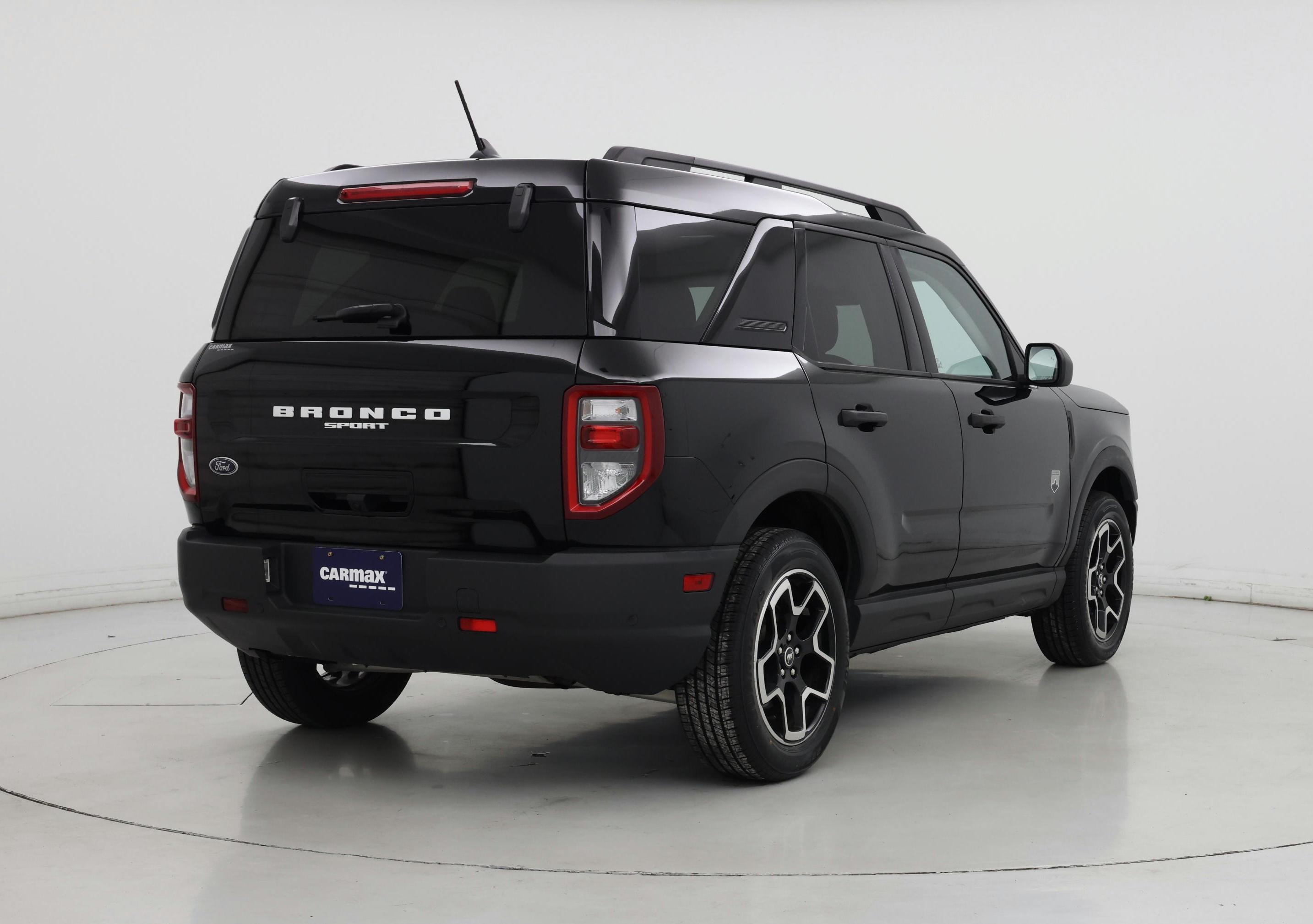 Thumbnail: 2022 Ford Bronco Sport - 8