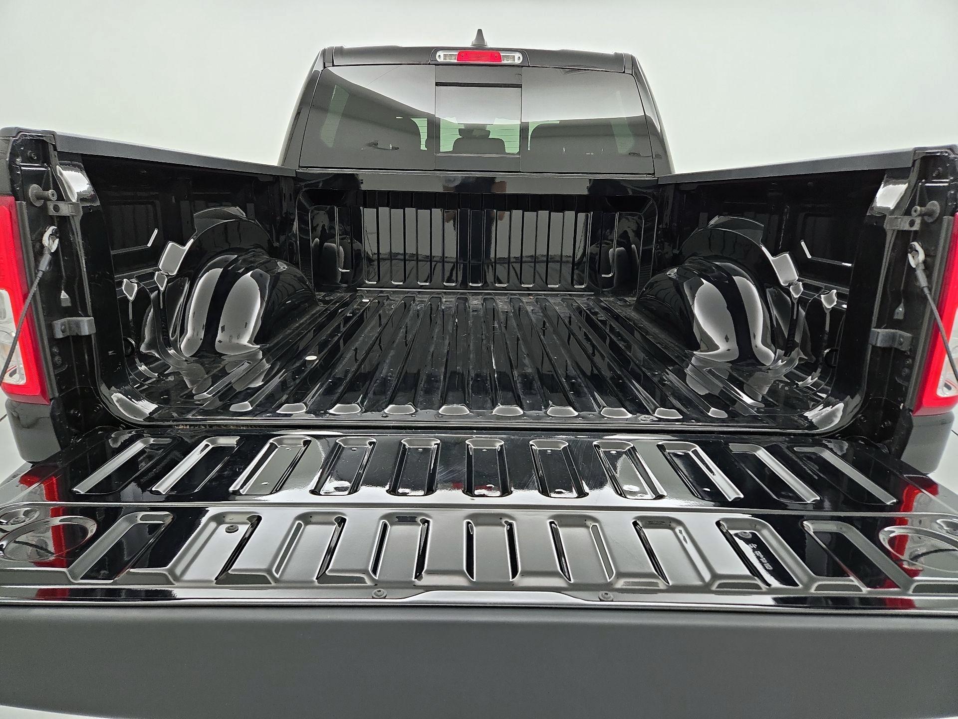 Thumbnail: 2022 RAM 1500 - 20