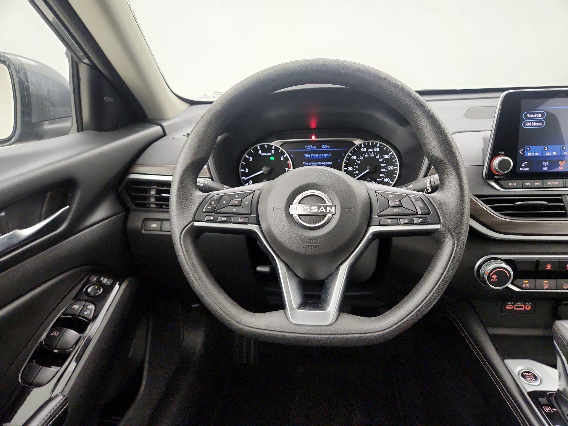 Thumbnail: 2023 Nissan Altima - 10