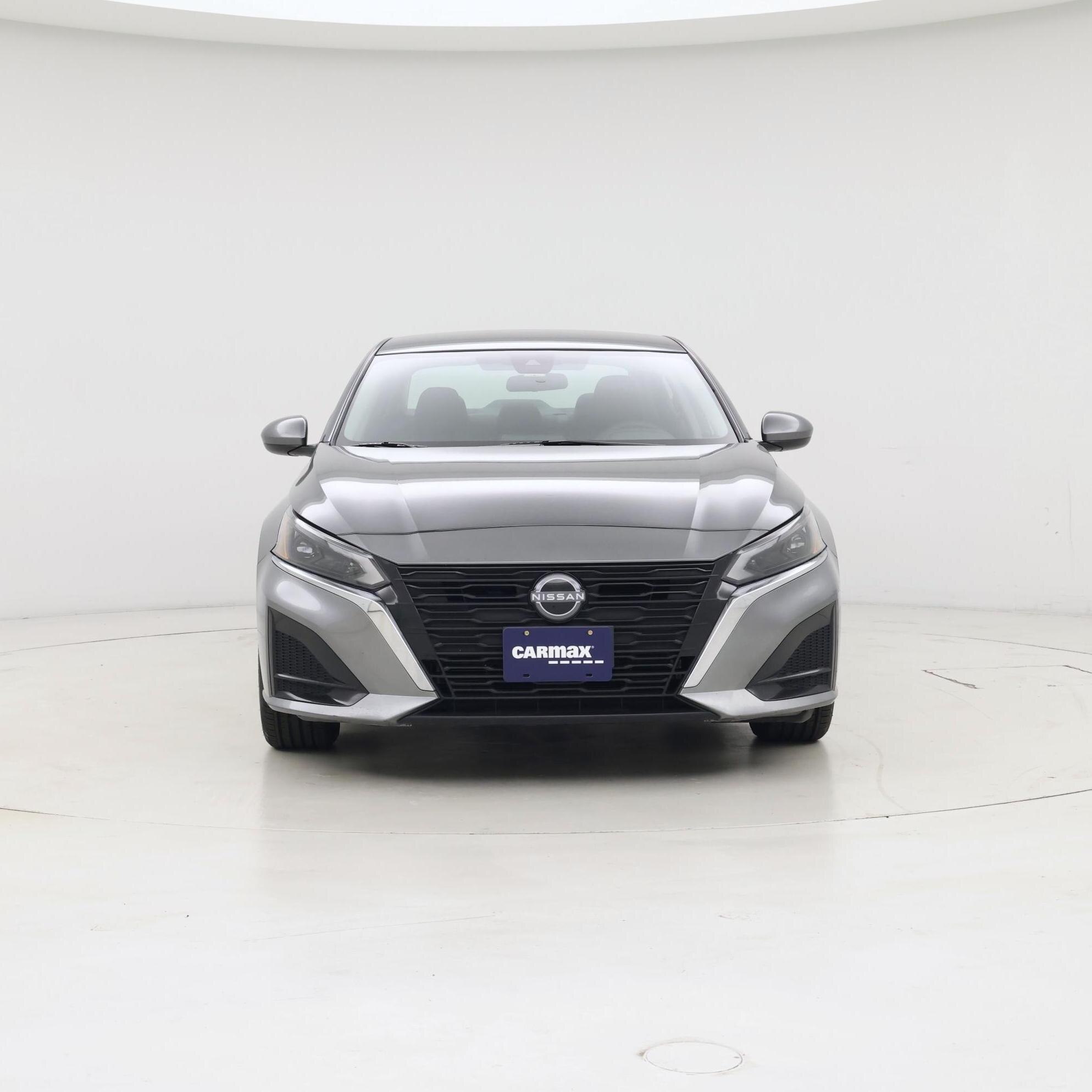 Thumbnail: 2023 Nissan Altima - 5
