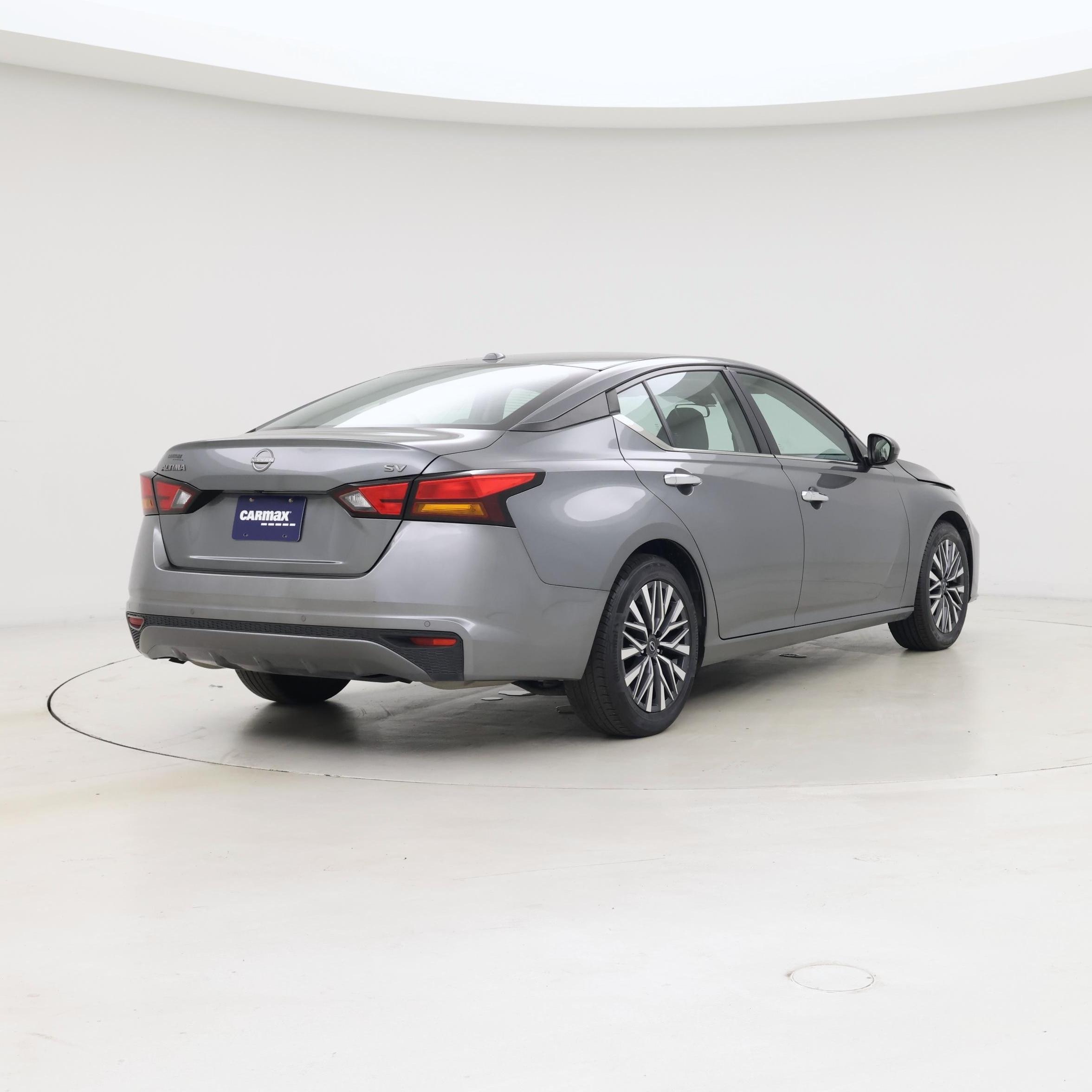Thumbnail: 2023 Nissan Altima - 8