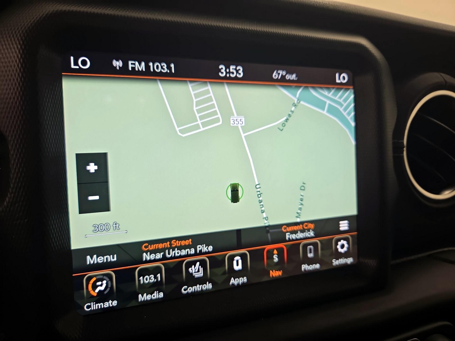 Thumbnail: 2021 Jeep Wrangler - 14
