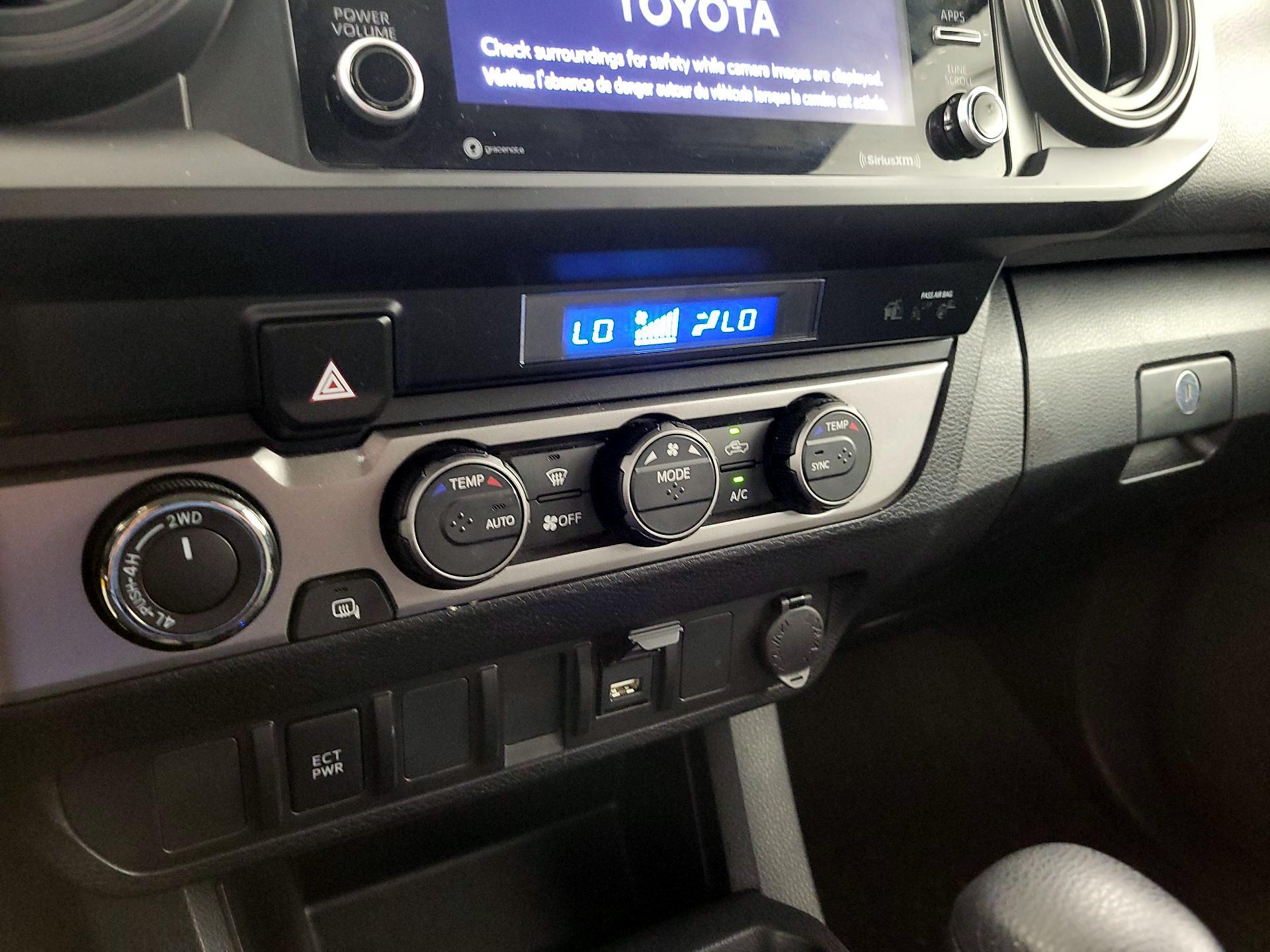 Thumbnail: 2022 Toyota Tacoma - 16