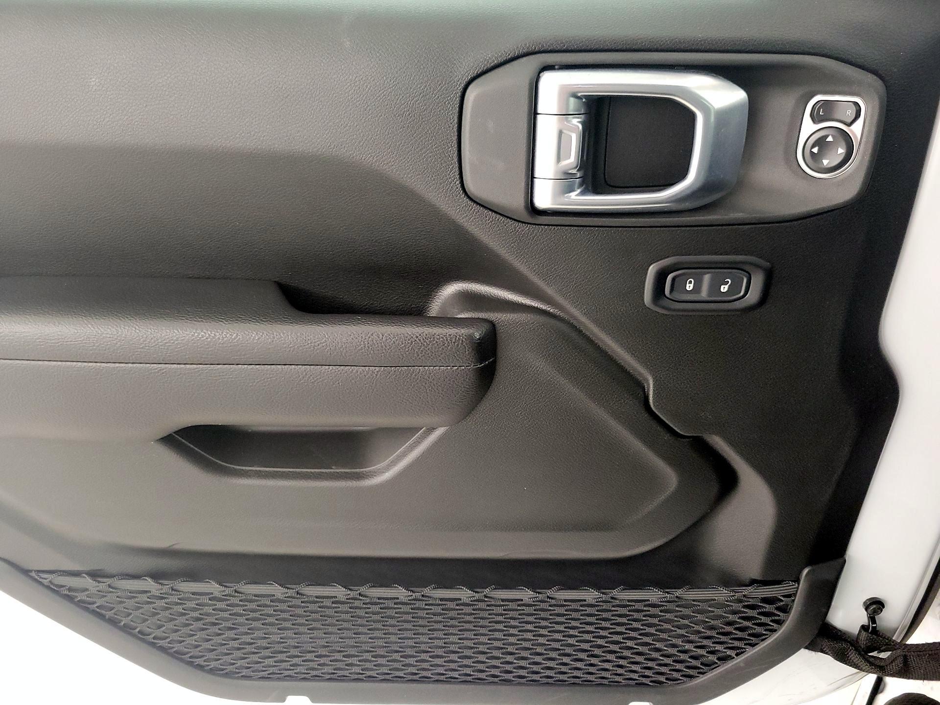 Thumbnail: 2024 Jeep Wrangler - 12