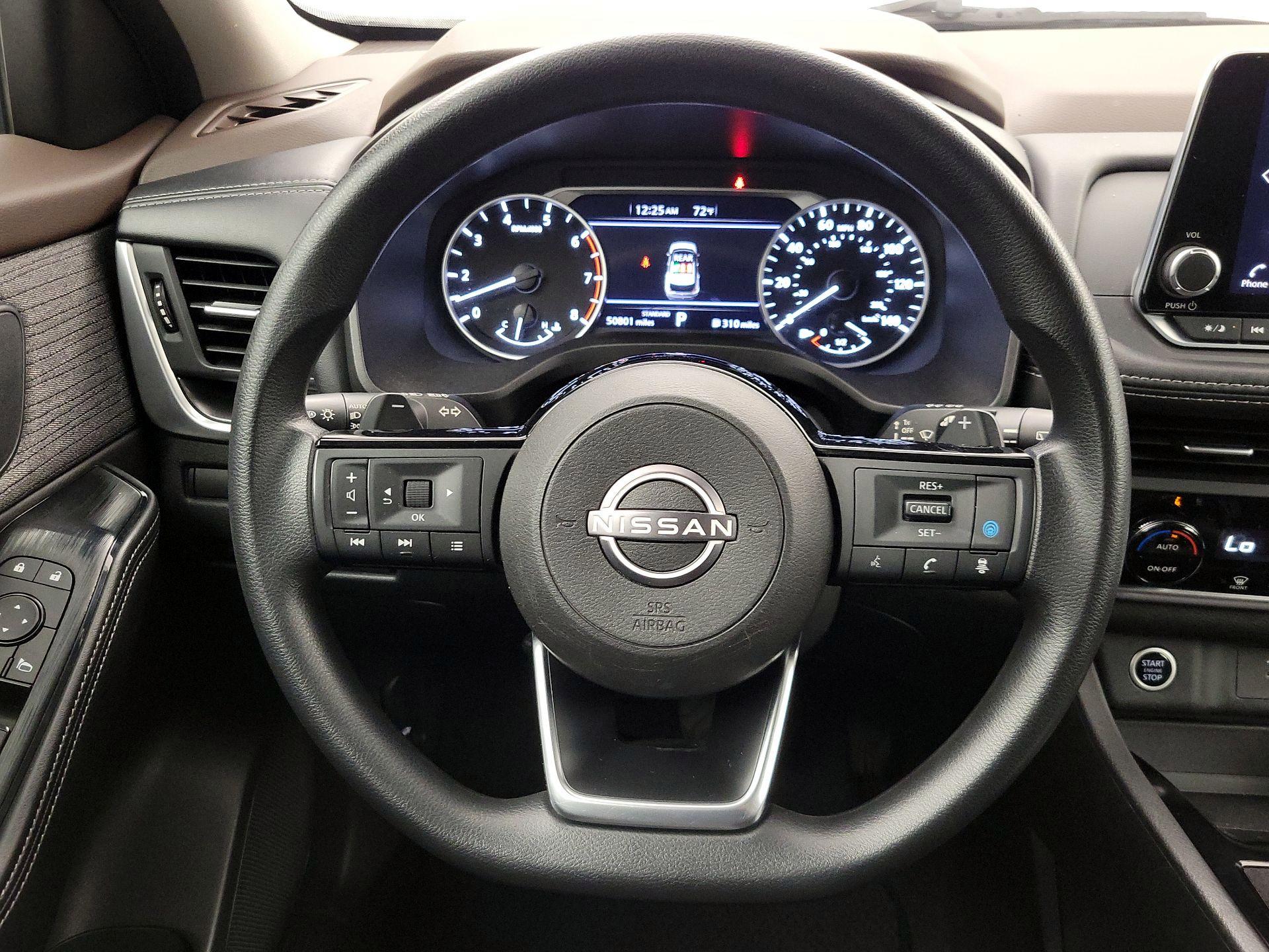 Thumbnail: 2023 Nissan Rogue - 10