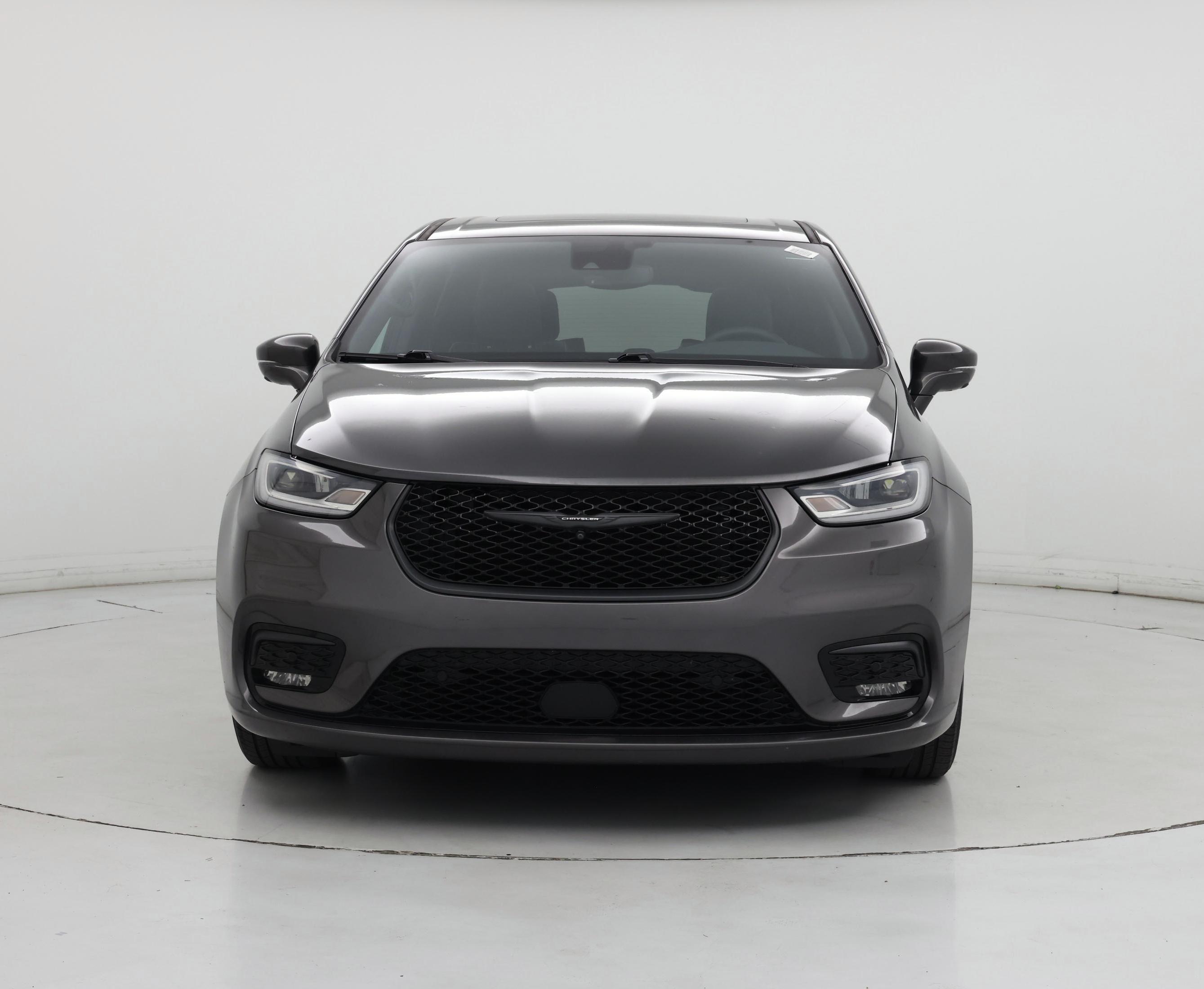 Thumbnail: 2022 Chrysler Pacifica - 5