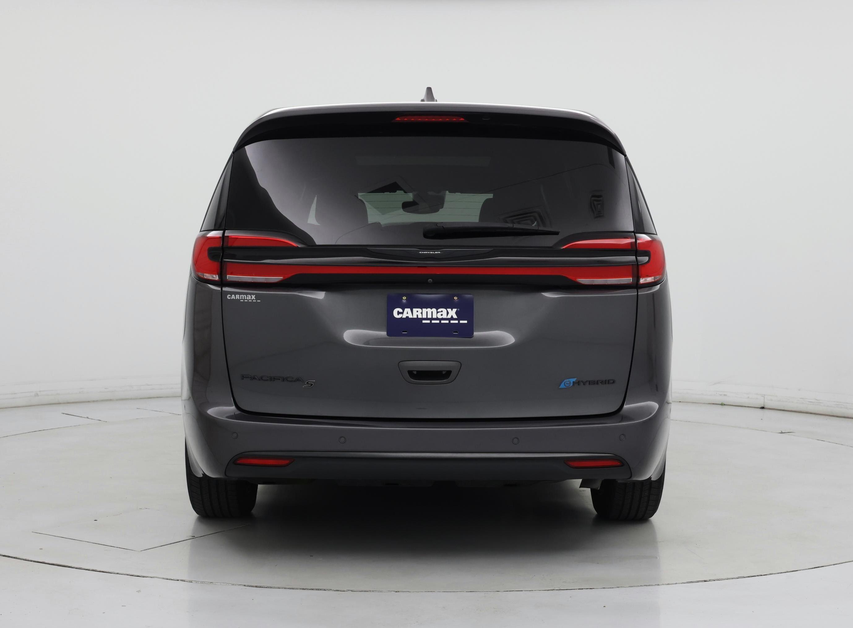 Thumbnail: 2022 Chrysler Pacifica - 6