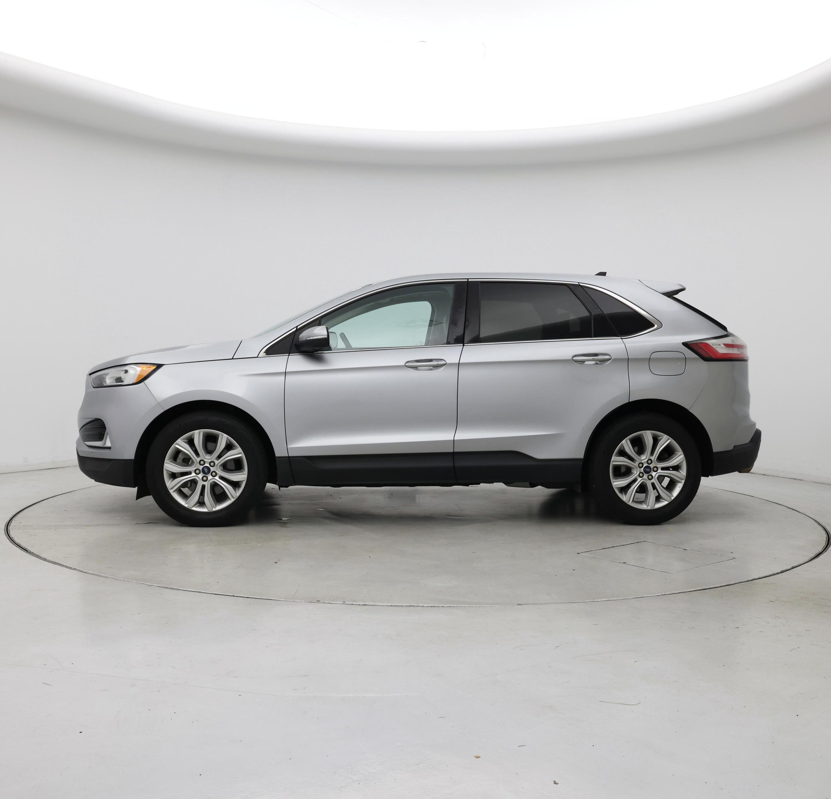 Thumbnail: 2021 Ford Edge - 3