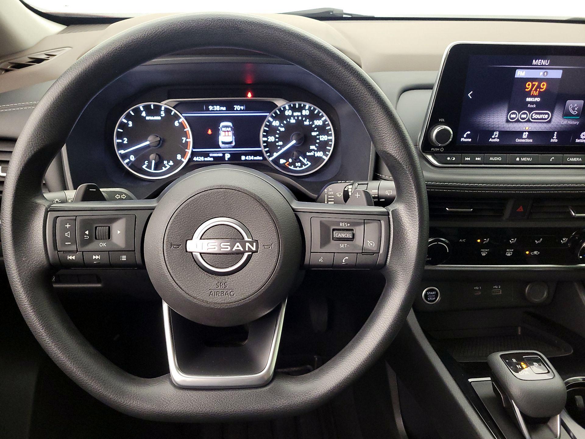 Thumbnail: 2023 Nissan Rogue - 10