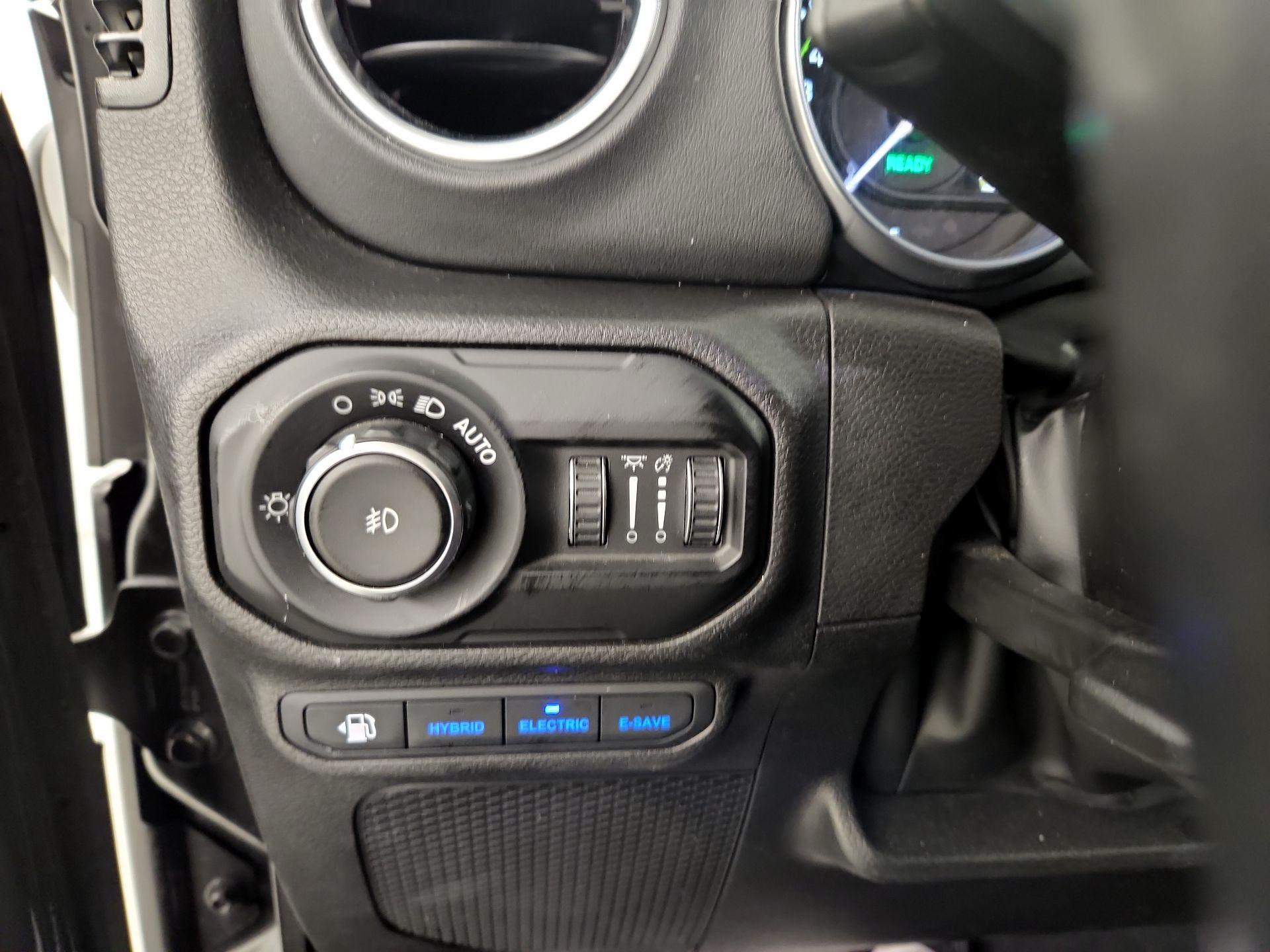 Thumbnail: 2022 Jeep Wrangler - 13