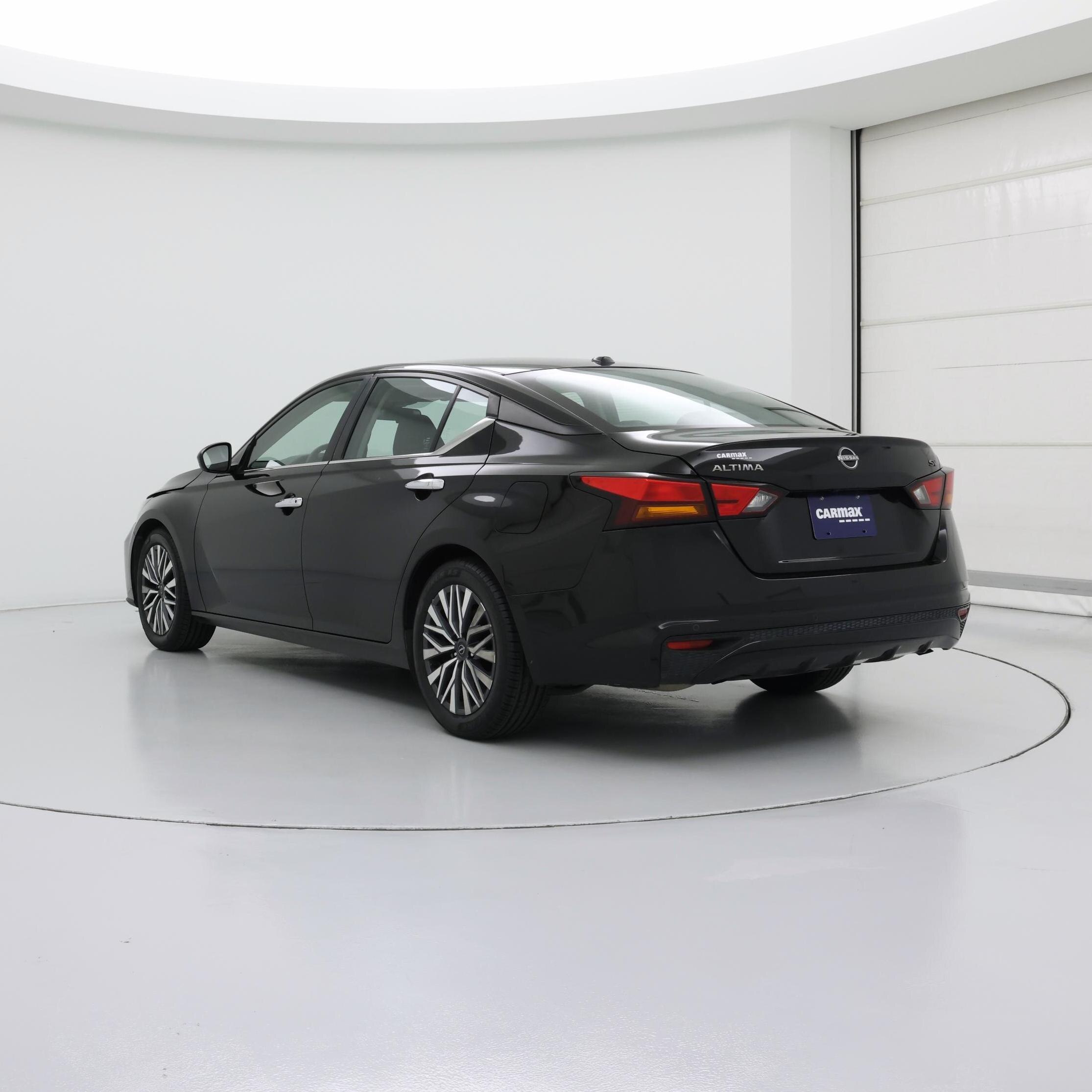 Thumbnail: 2023 Nissan Altima - 2